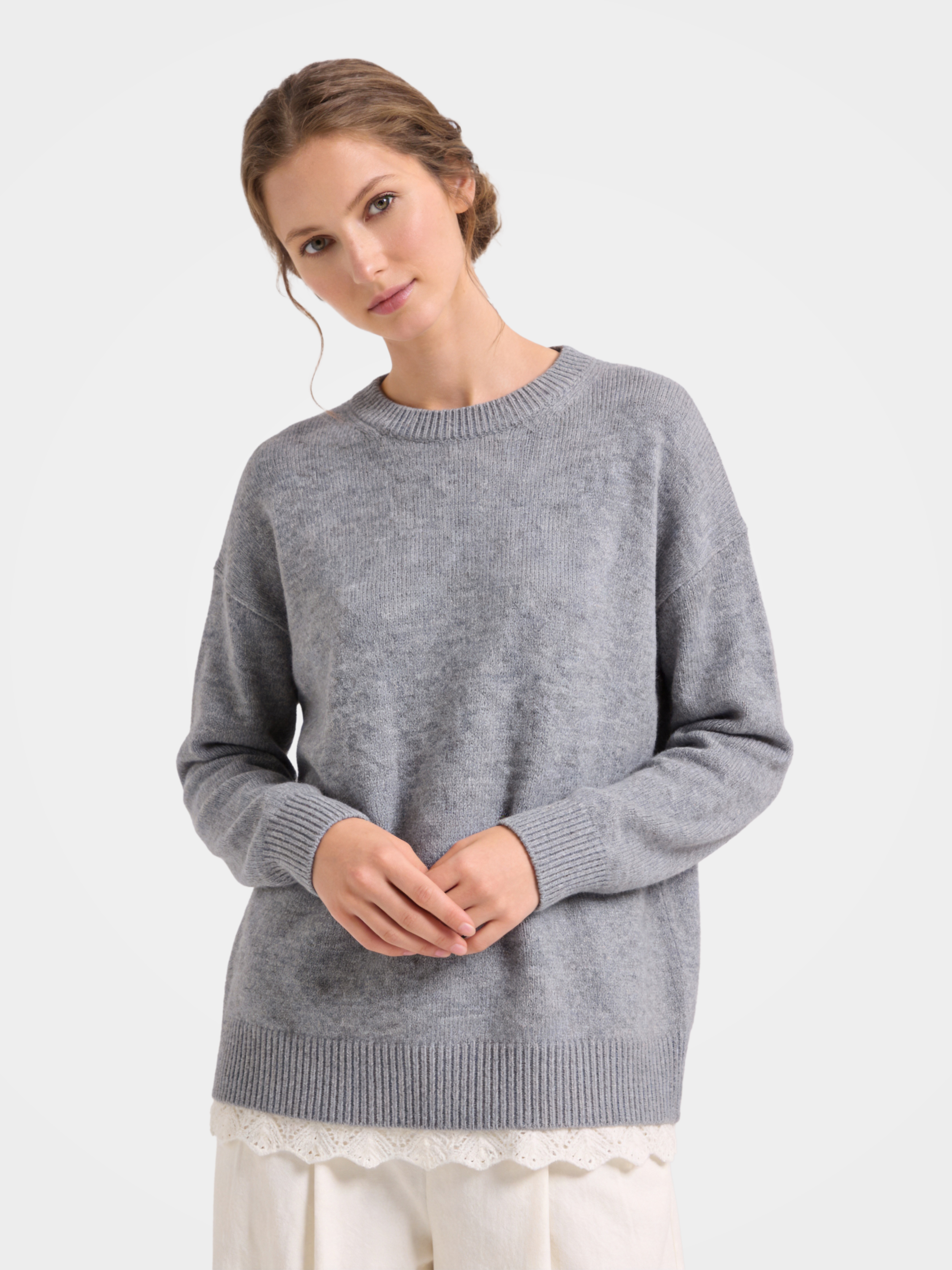100% Cashmere Relaxed Crew Neck Sweater