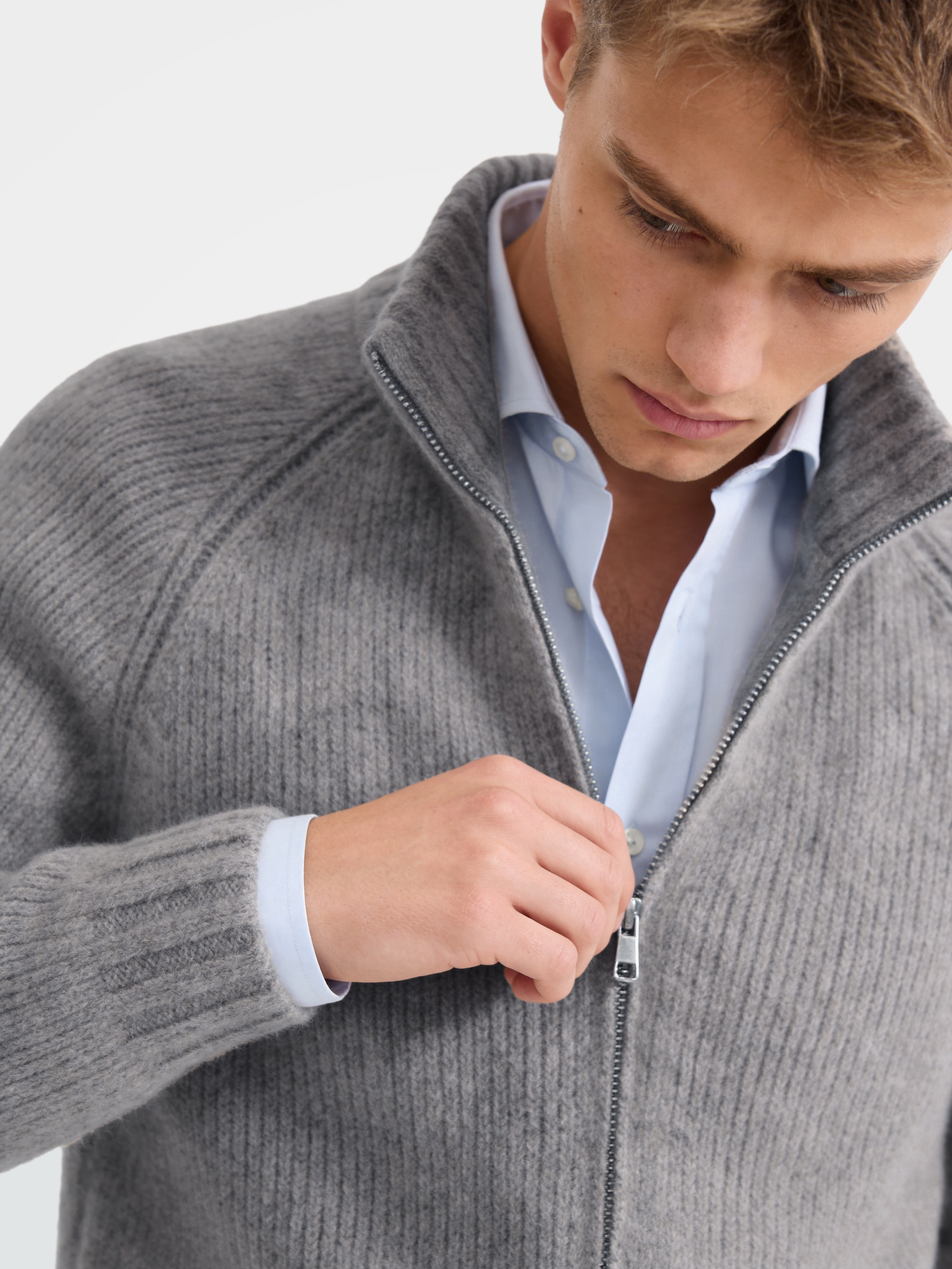 Pre-Order | Men's 100% Cashmere Mock Neck Zip Knit Cardigan (10-14 Business Days)