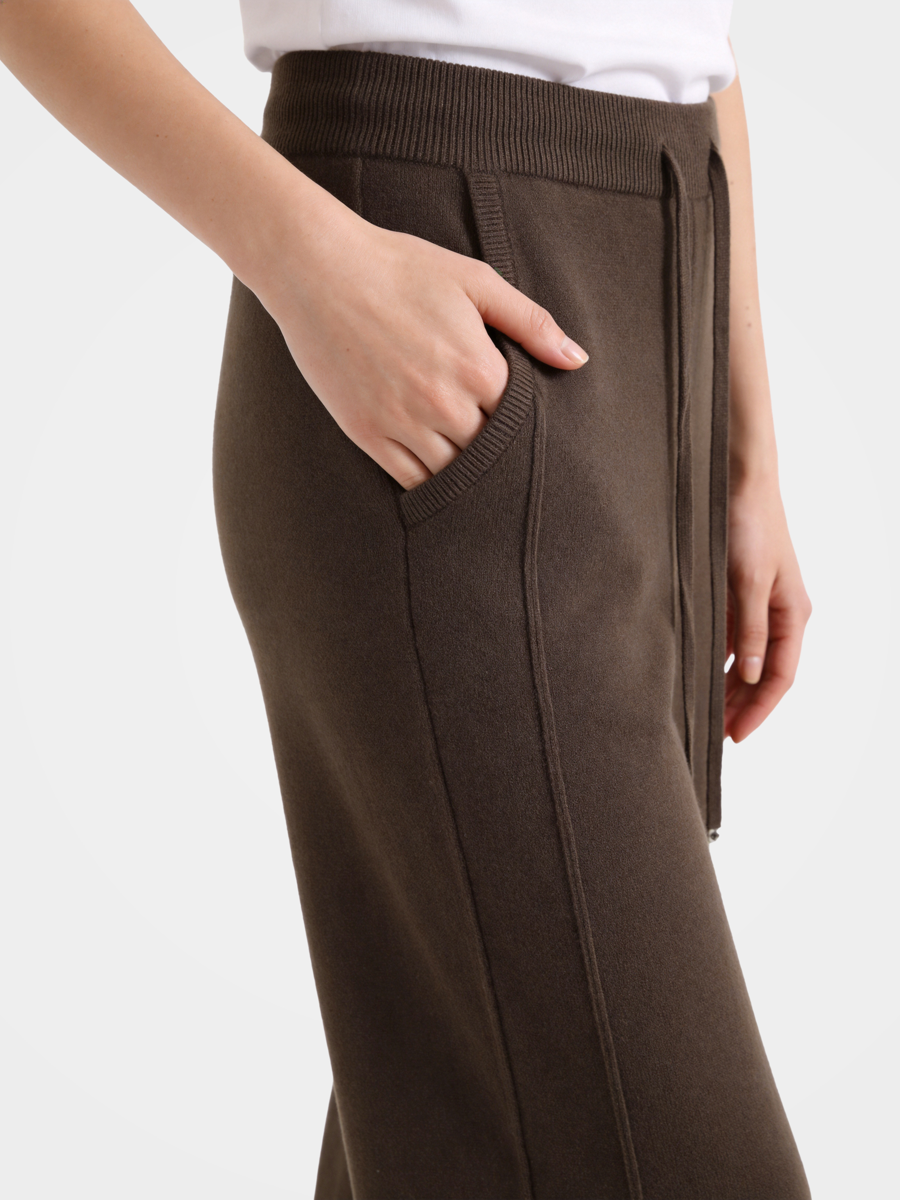 100% Cashmere Straight Leg Drawstring Pants