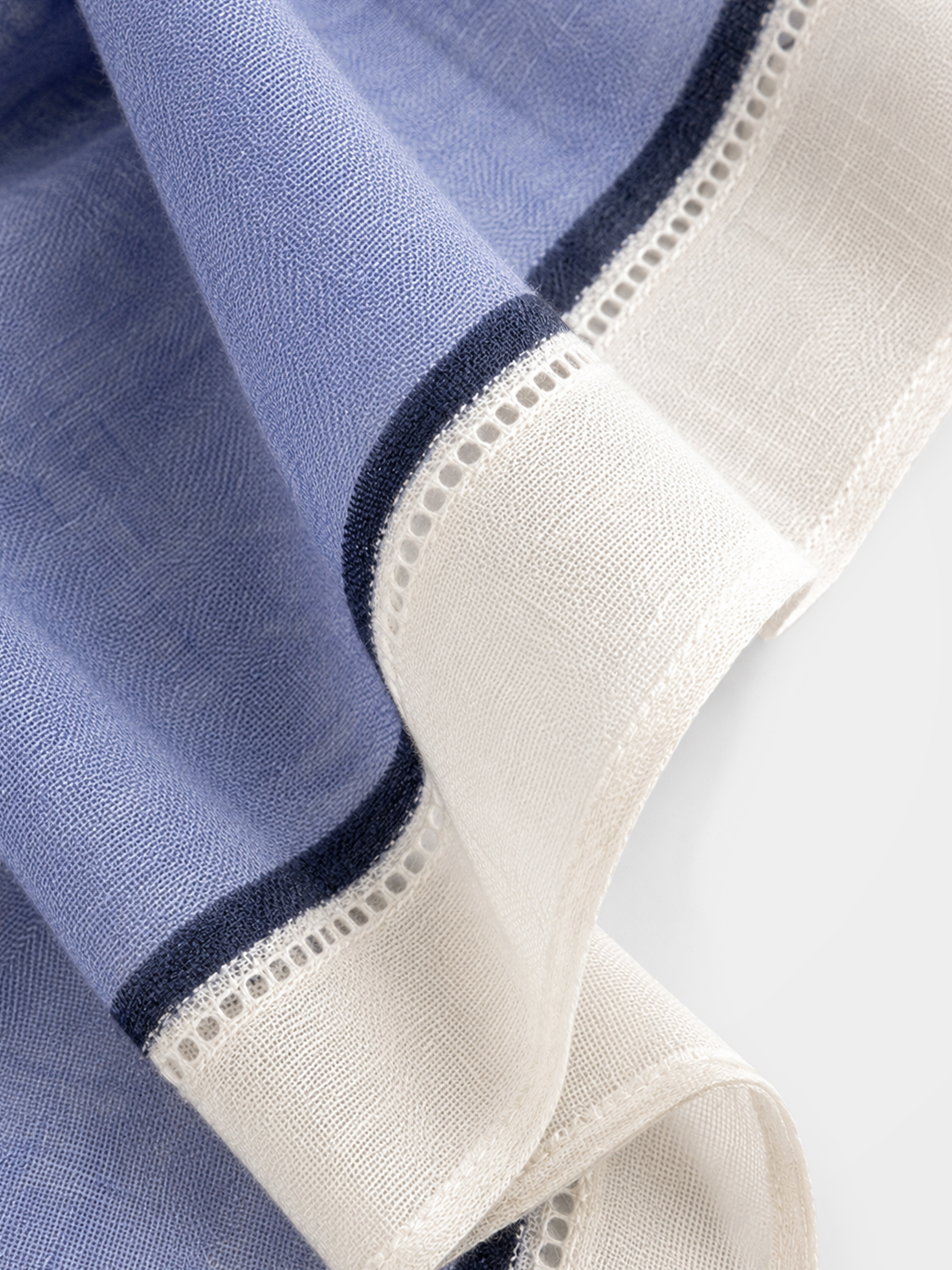 100% Cashmere Goose Square Scarf Lightweight Soft Luxury Wrap
