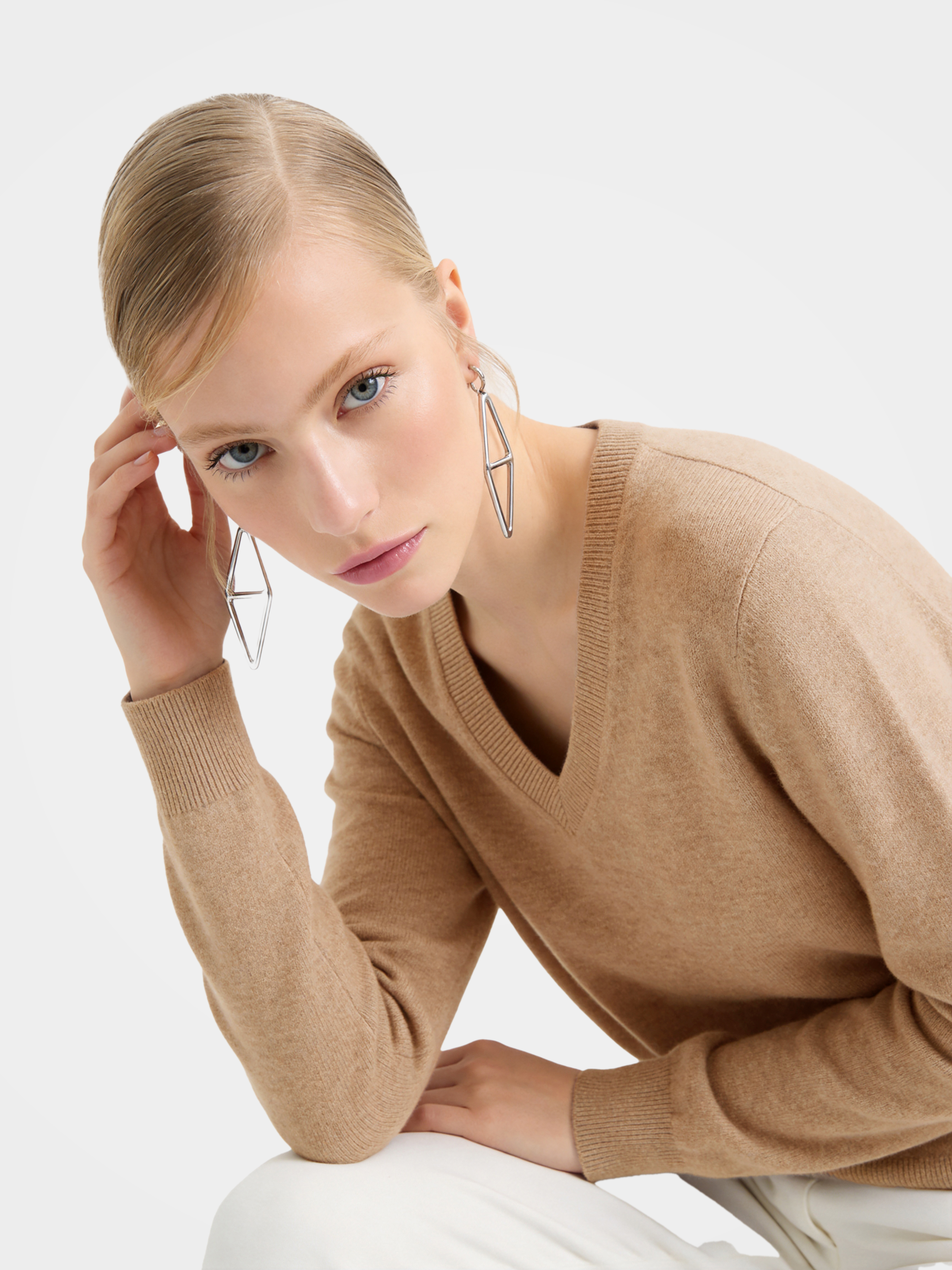 Lightweight 100% Mongolian Cashmere V-Neck Sweater