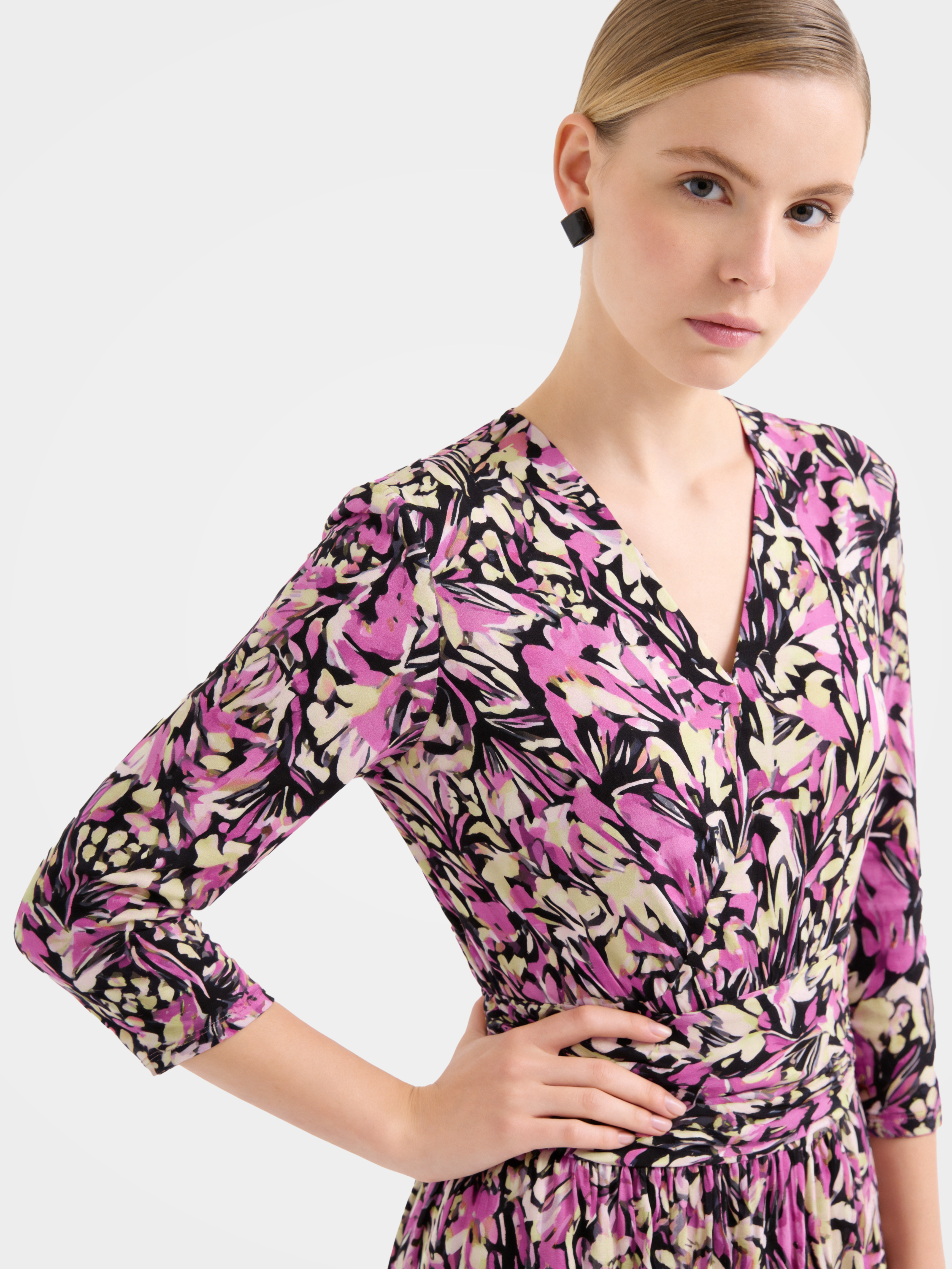 Luxury Mulberry Silk Geometric Breathable Midi Dress