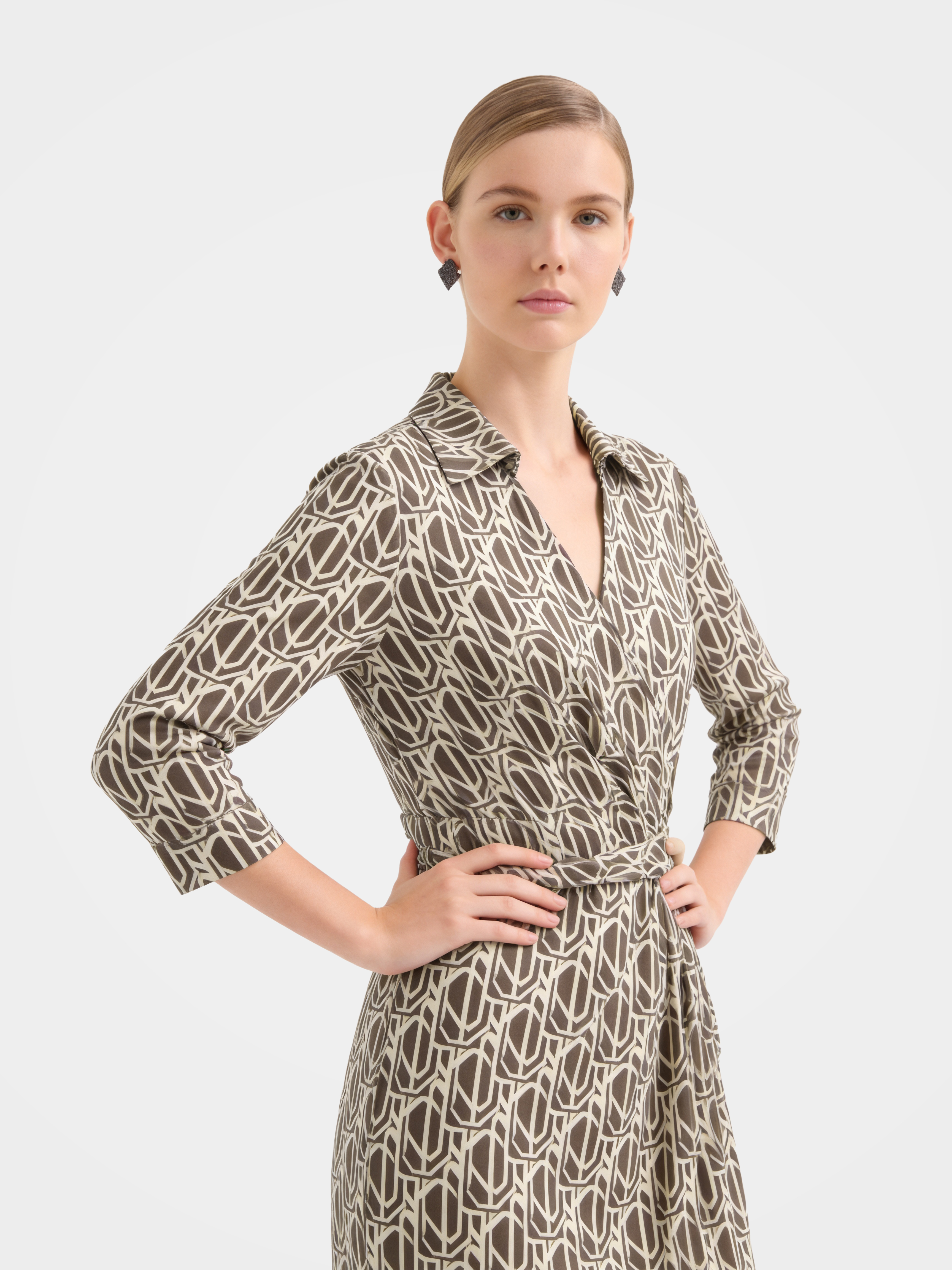 Luxury Mulberry Silk Geometric Wrap Midi Dress