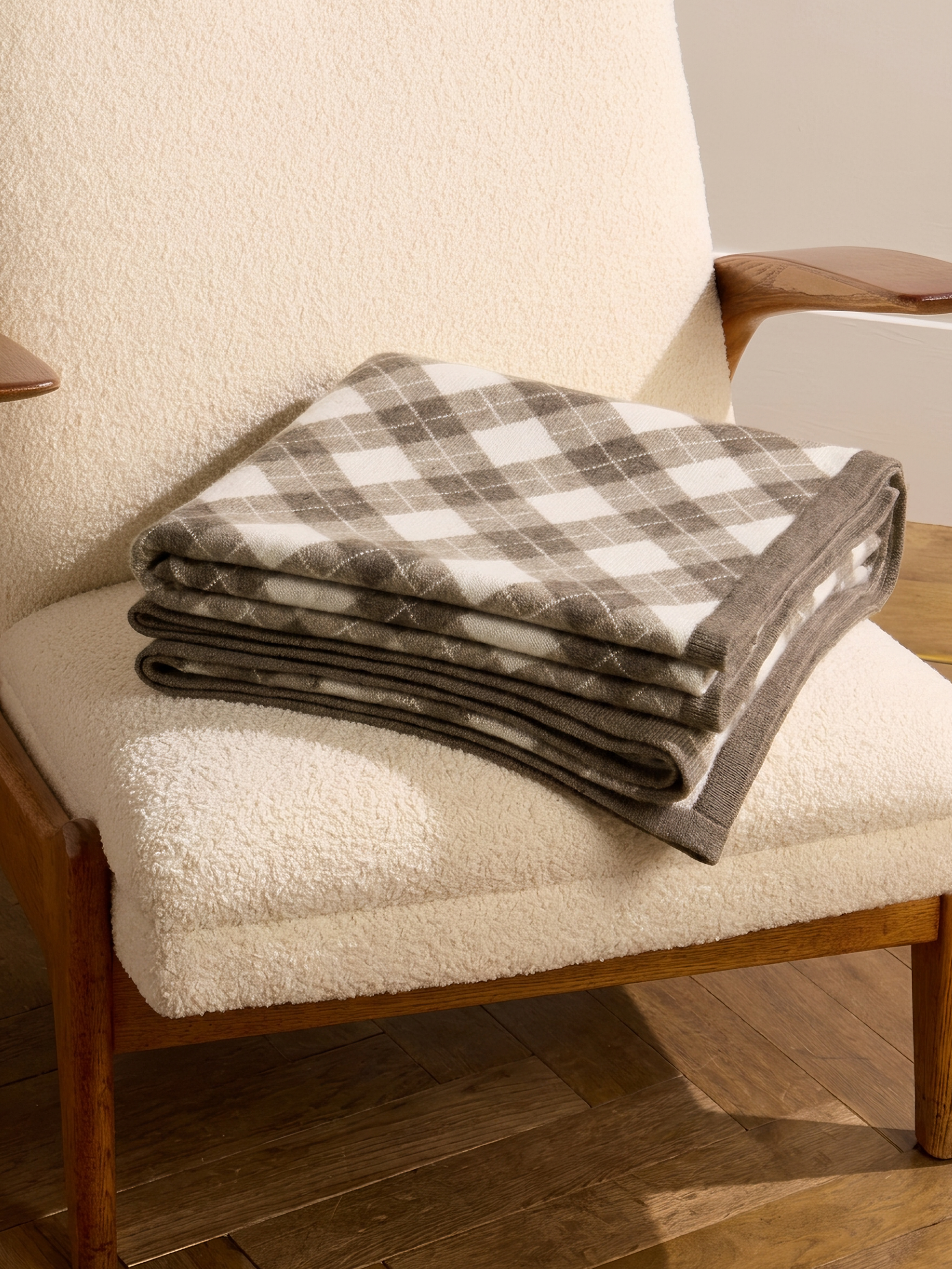 100% Cashmere Argyle Knit Oversized Throw Blanket