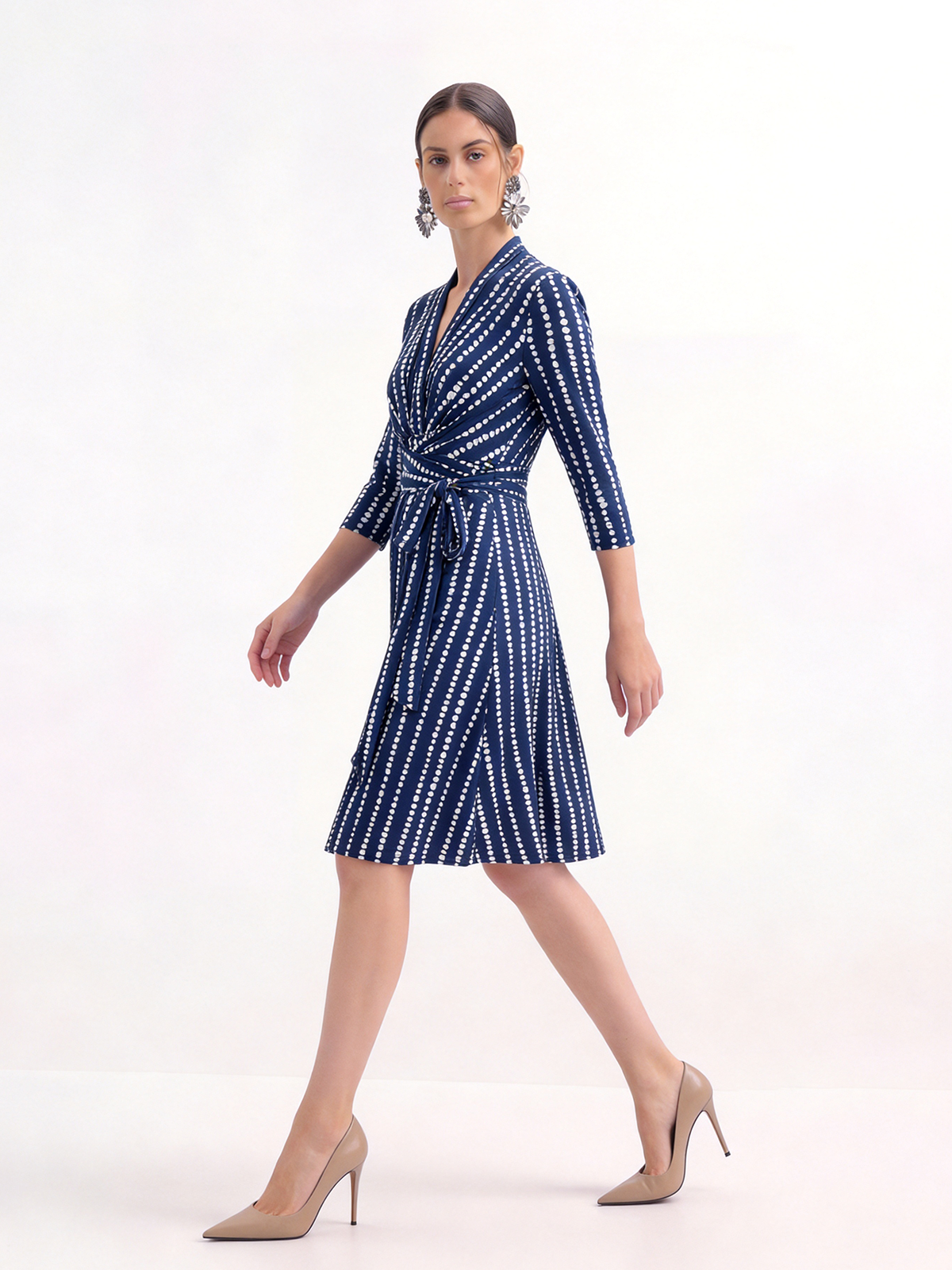 Luxurious 100% Mulberry Silk Printed Knee-Length Wrap Dress