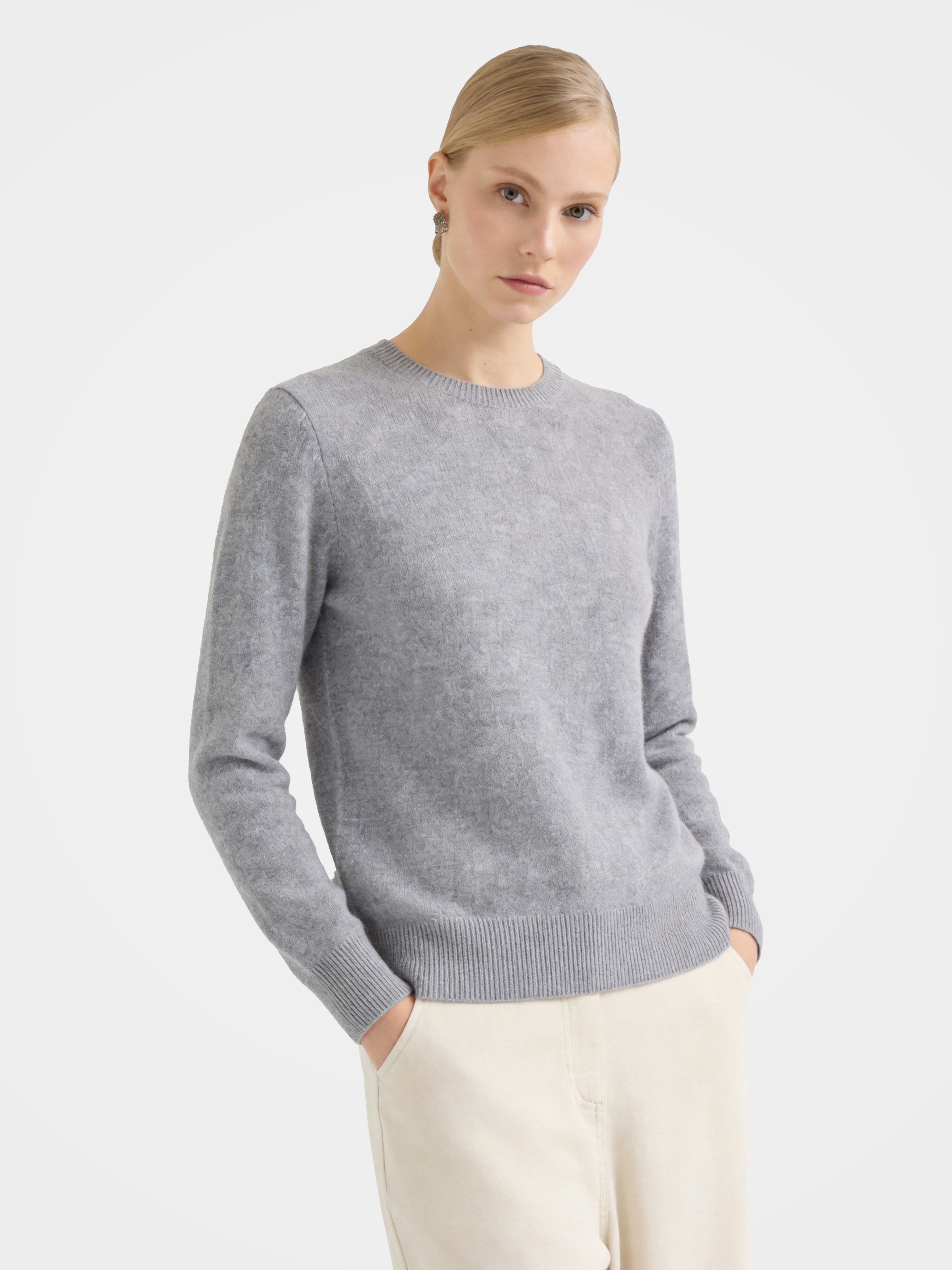 100% Mongolian Cashmere Crewneck Sweater