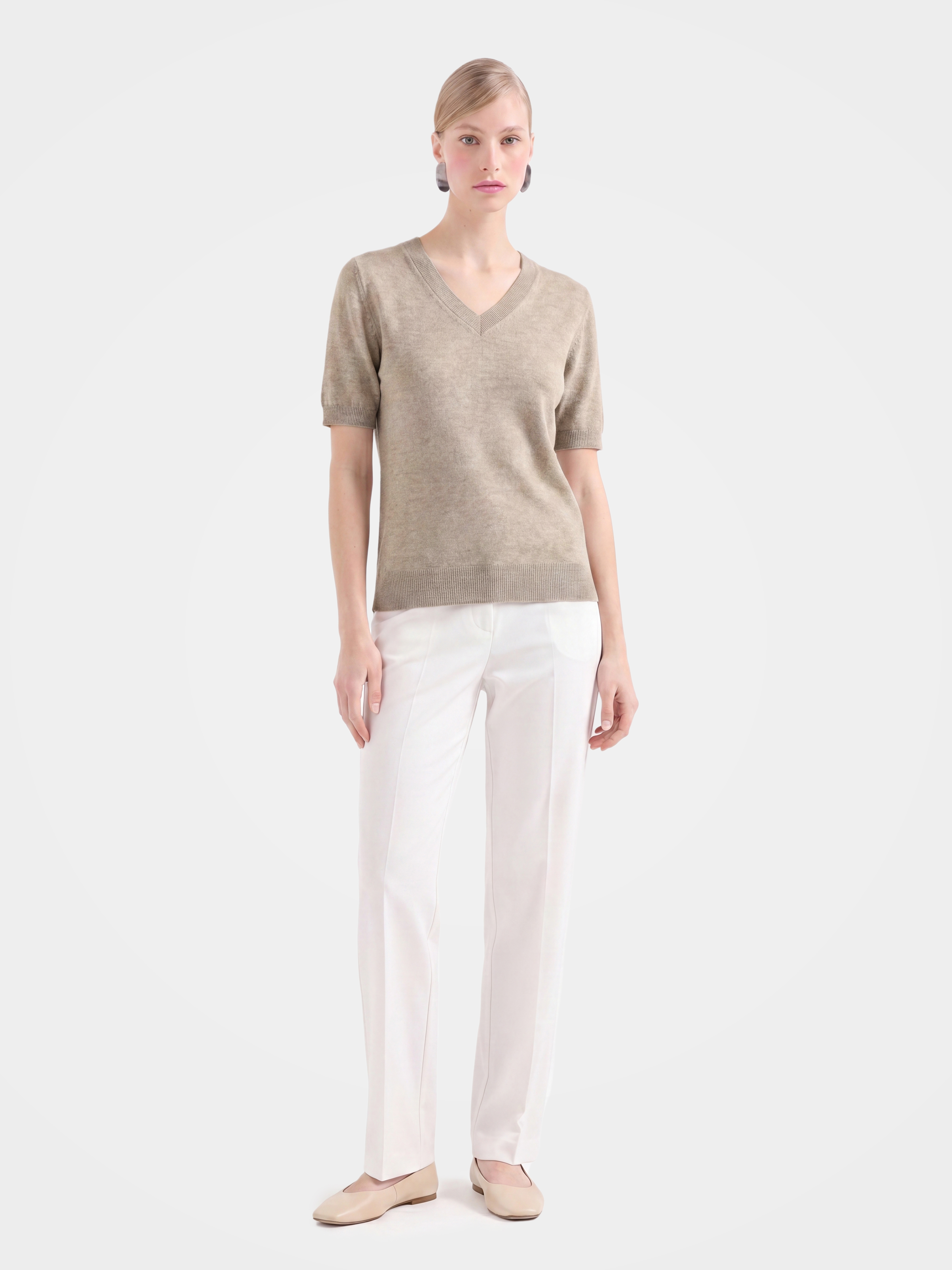 Lightweight Cashmere V-Neck Short Sleeve Sweater