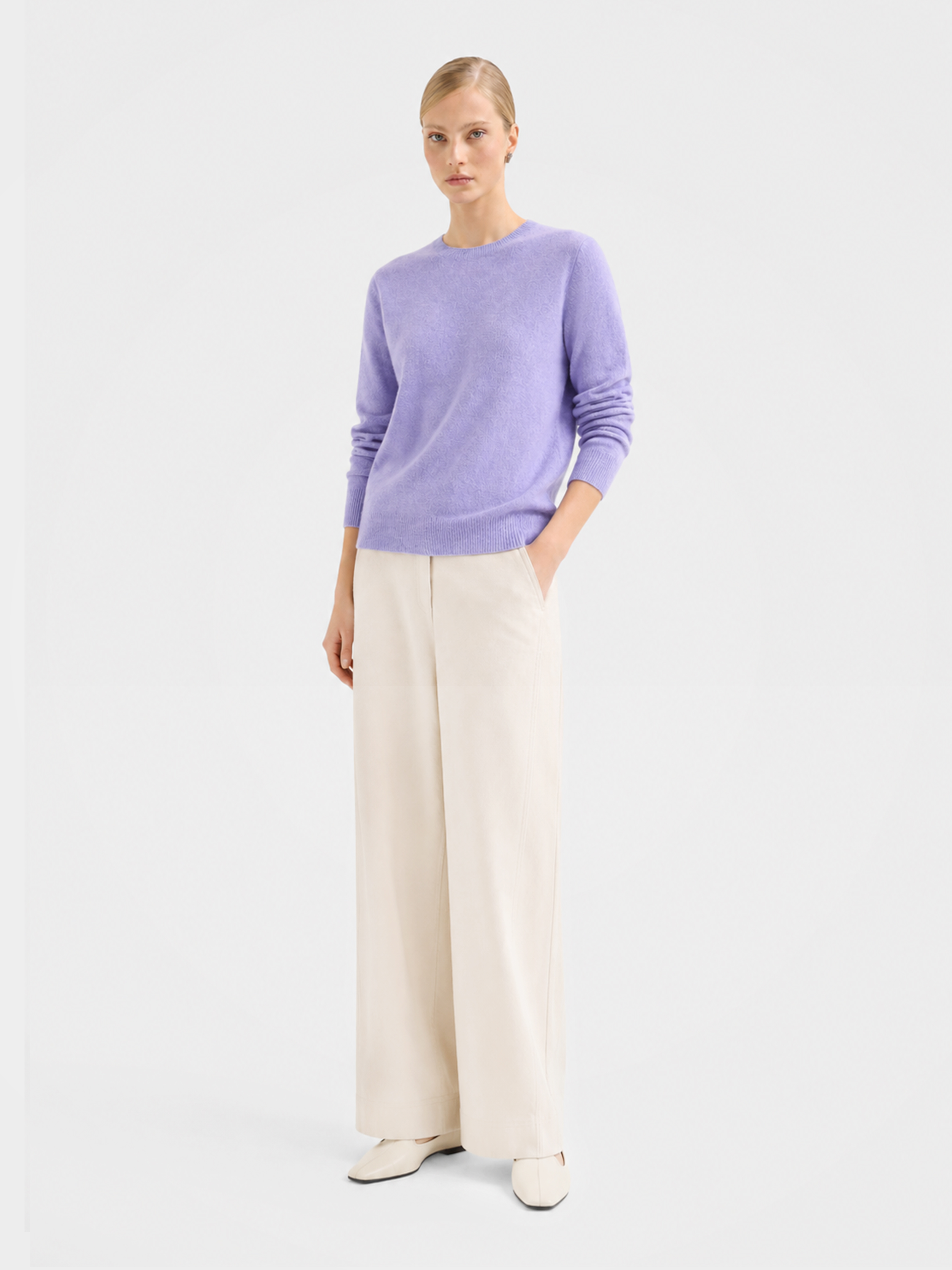 100% Mongolian Cashmere Crewneck Sweater