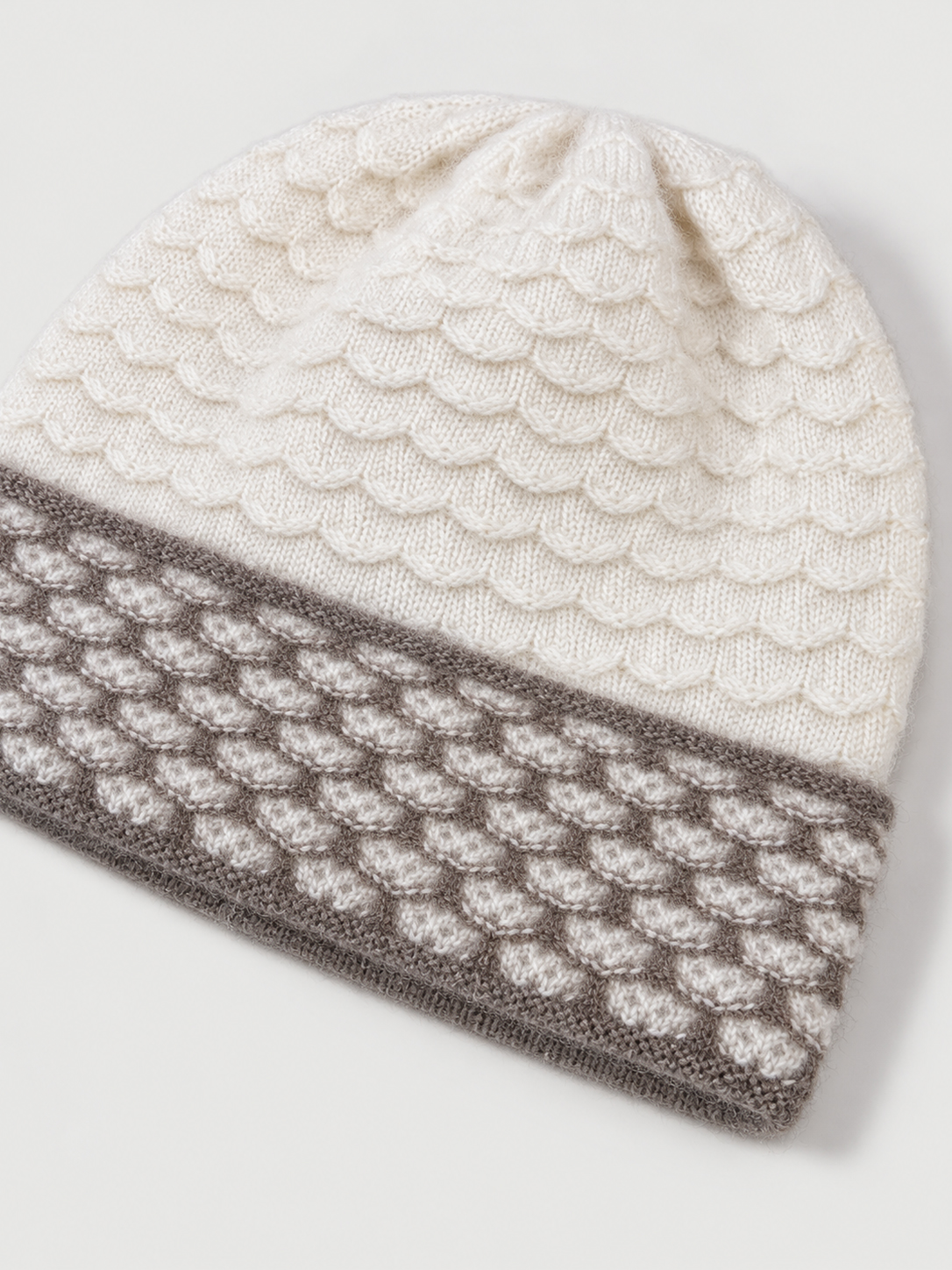 100% Cashmere Textured Knit Contrast Cuff Beanie