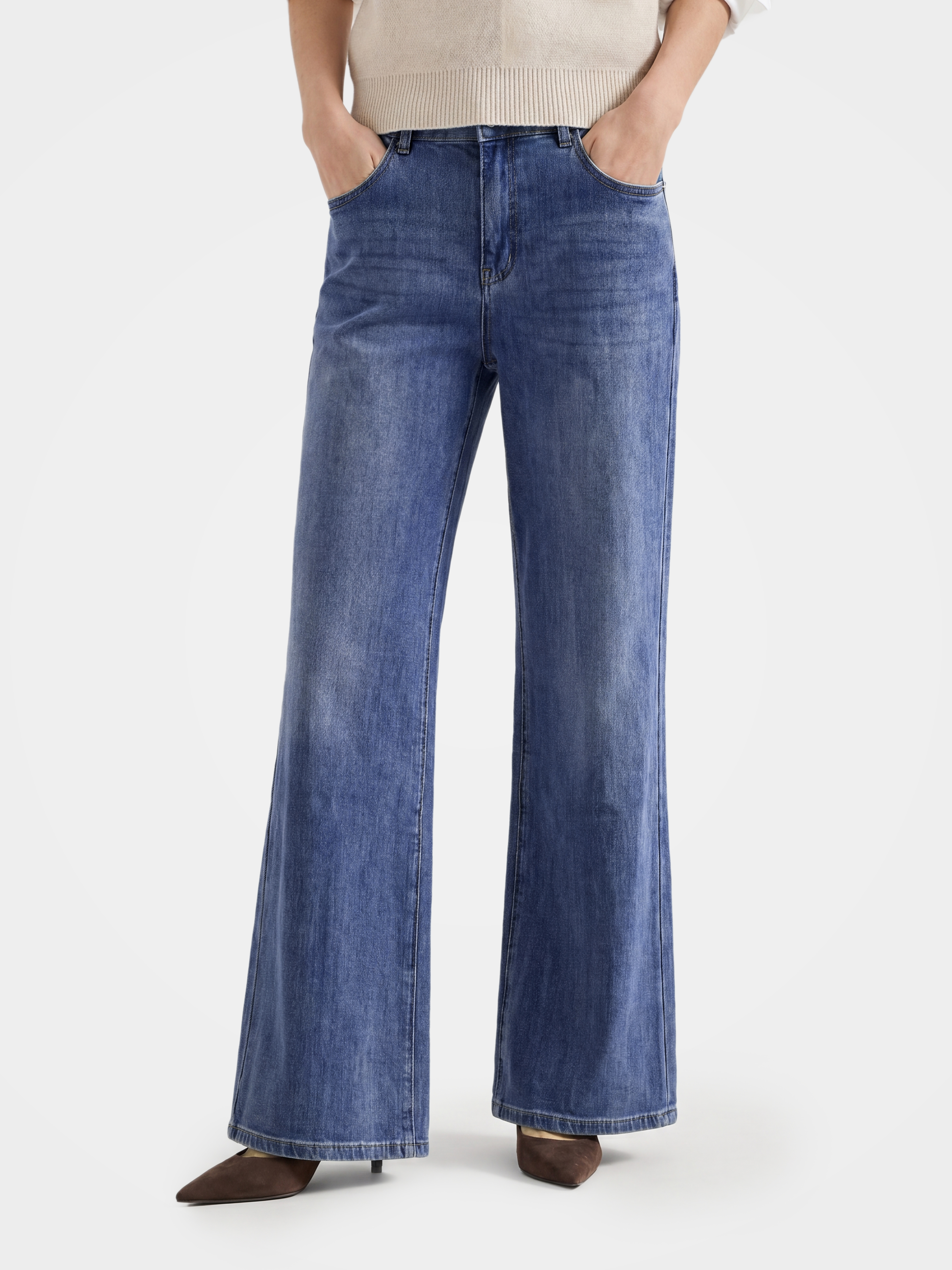 Comfort Stretch Bootcut Jeans