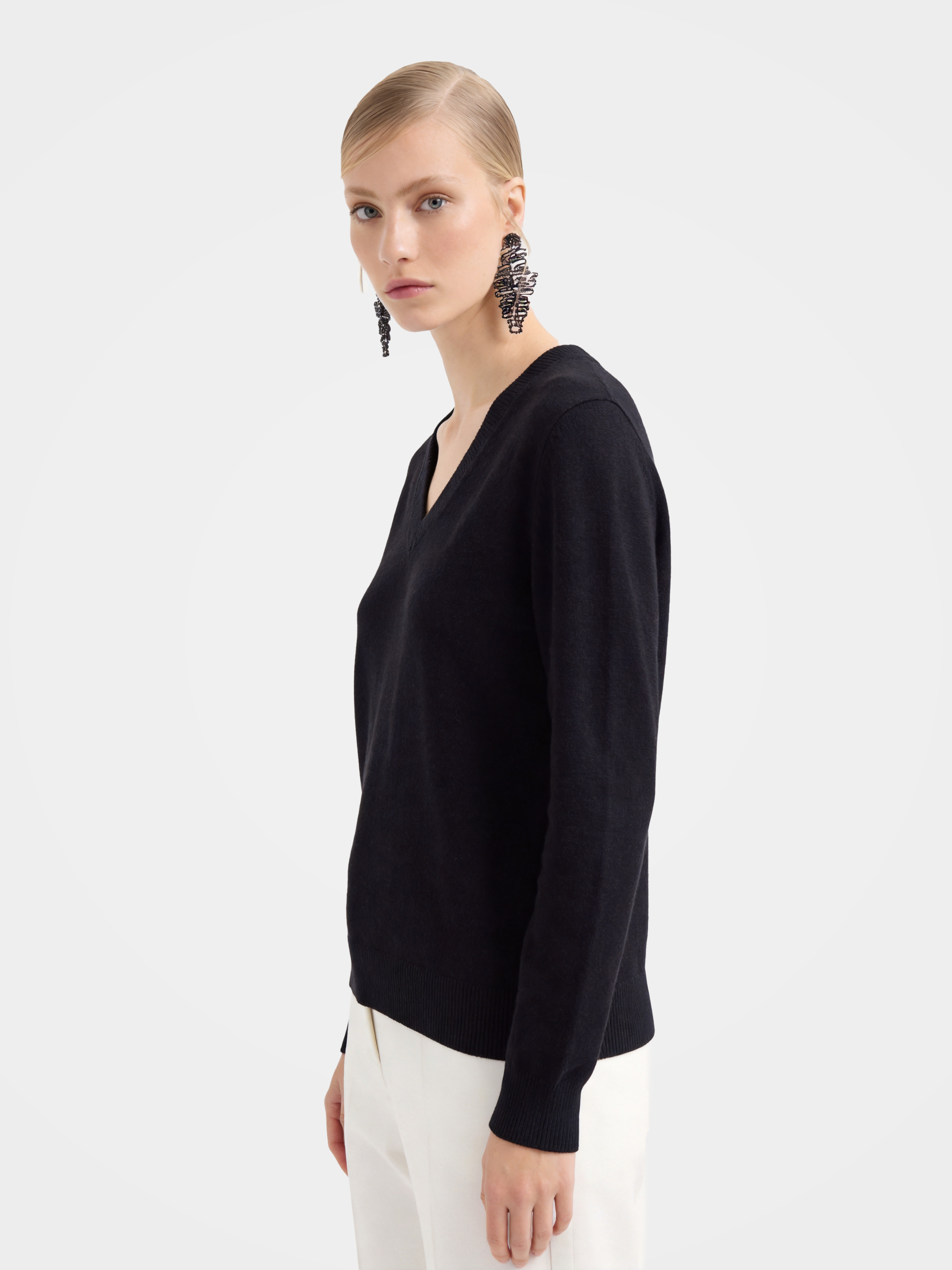 Lightweight Cashmere V-Neck Knit Top