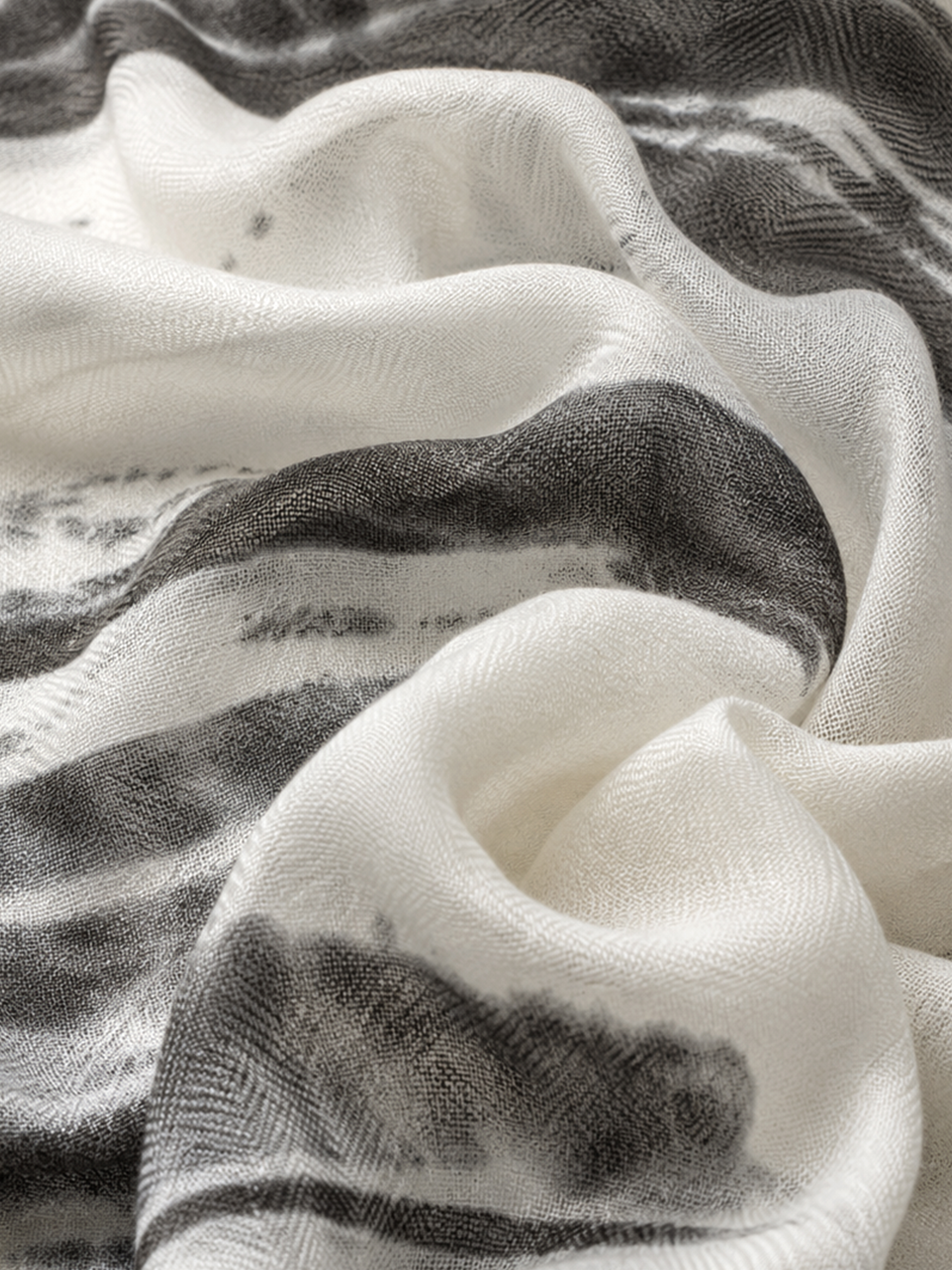 100% Cashmere Circle Square Scarf Lightweight Luxury Wrap