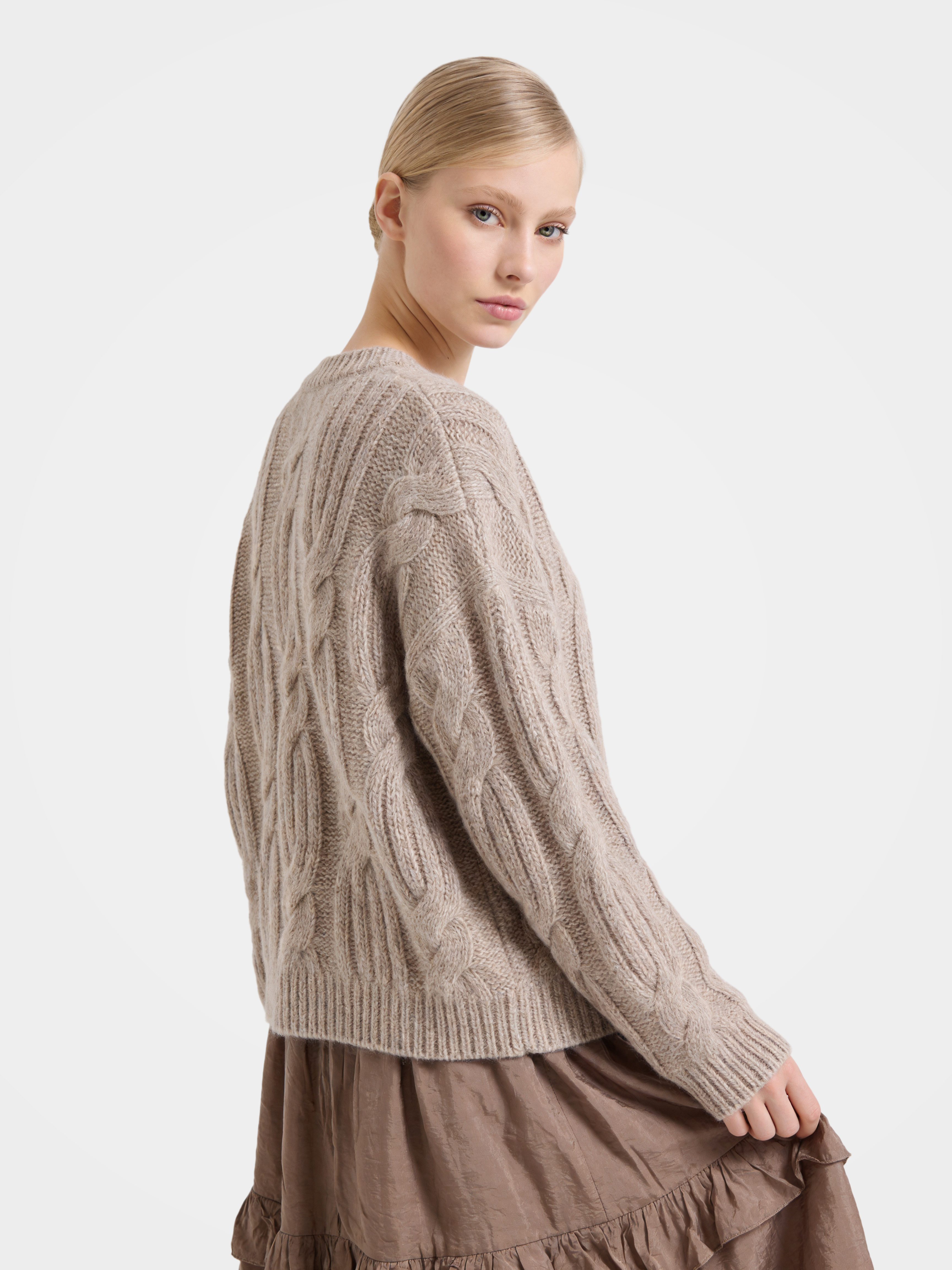 100% Pure Cashmere Heritage Cable Knit Crew Neck Sweater