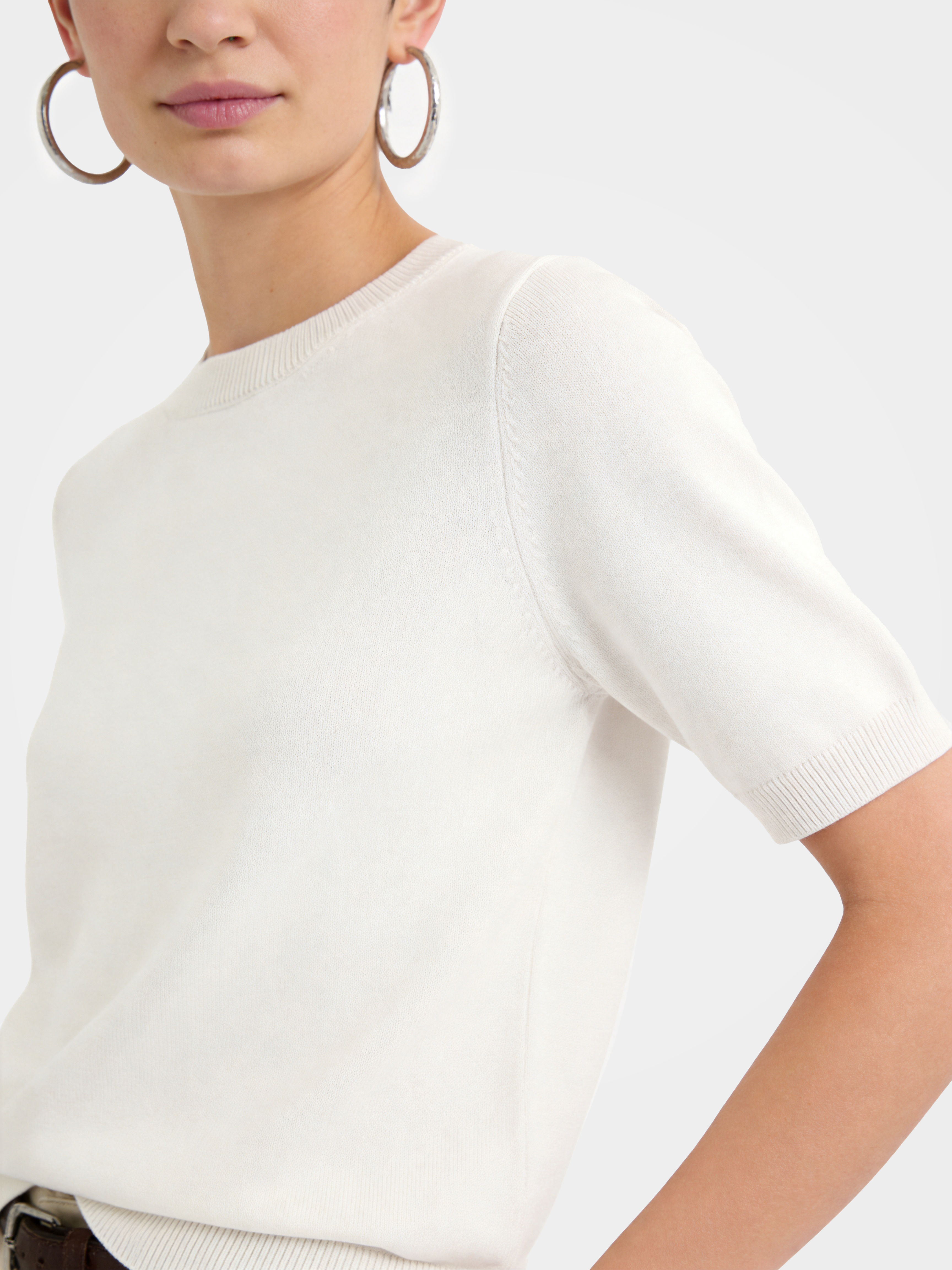 Cashmere Tencel Blend Soft & Lightweight Short Sleeve Knit Top – Crew Neck, Beige/Black/Gray