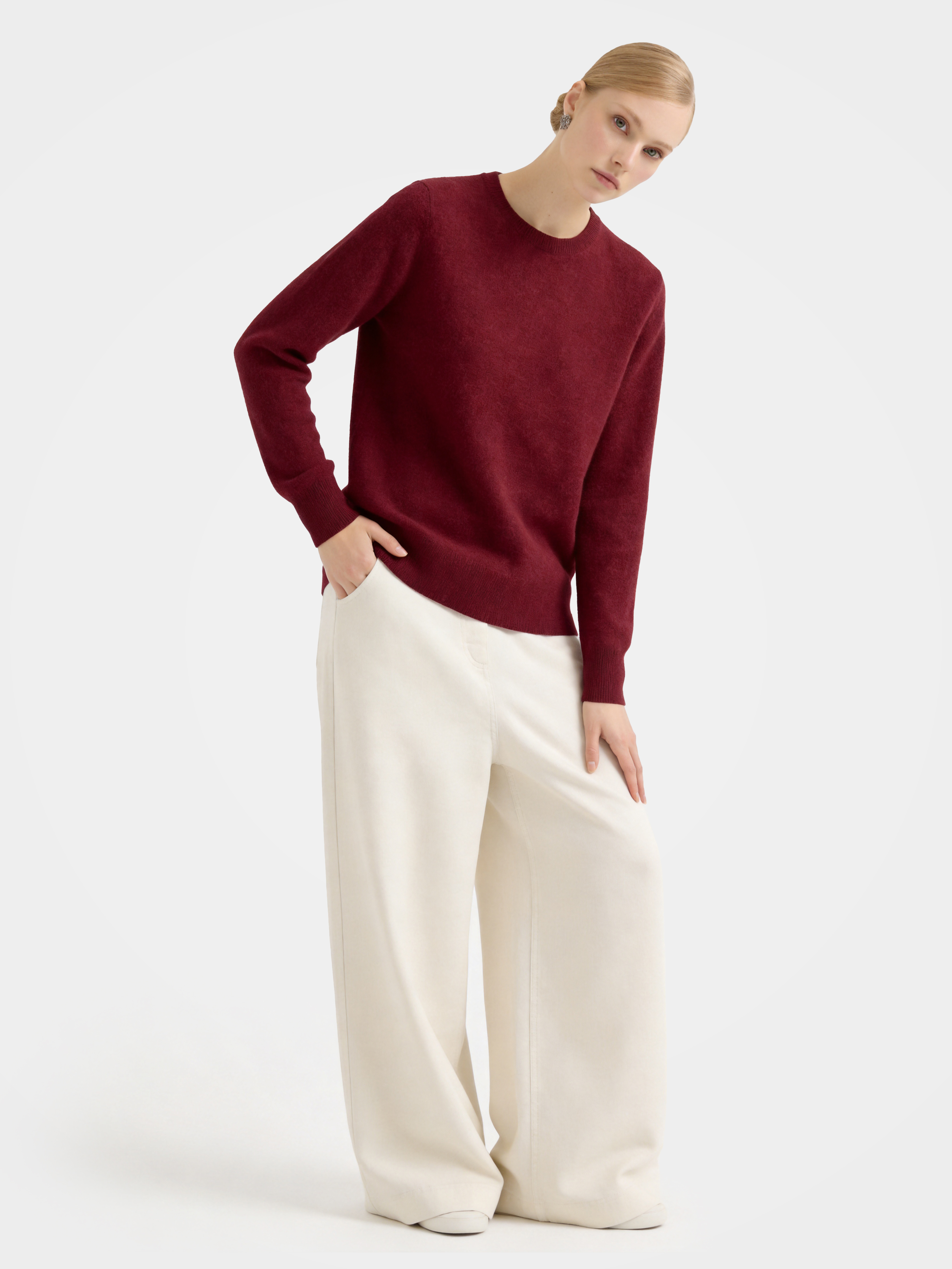 100% Mongolian Cashmere Crewneck Sweater