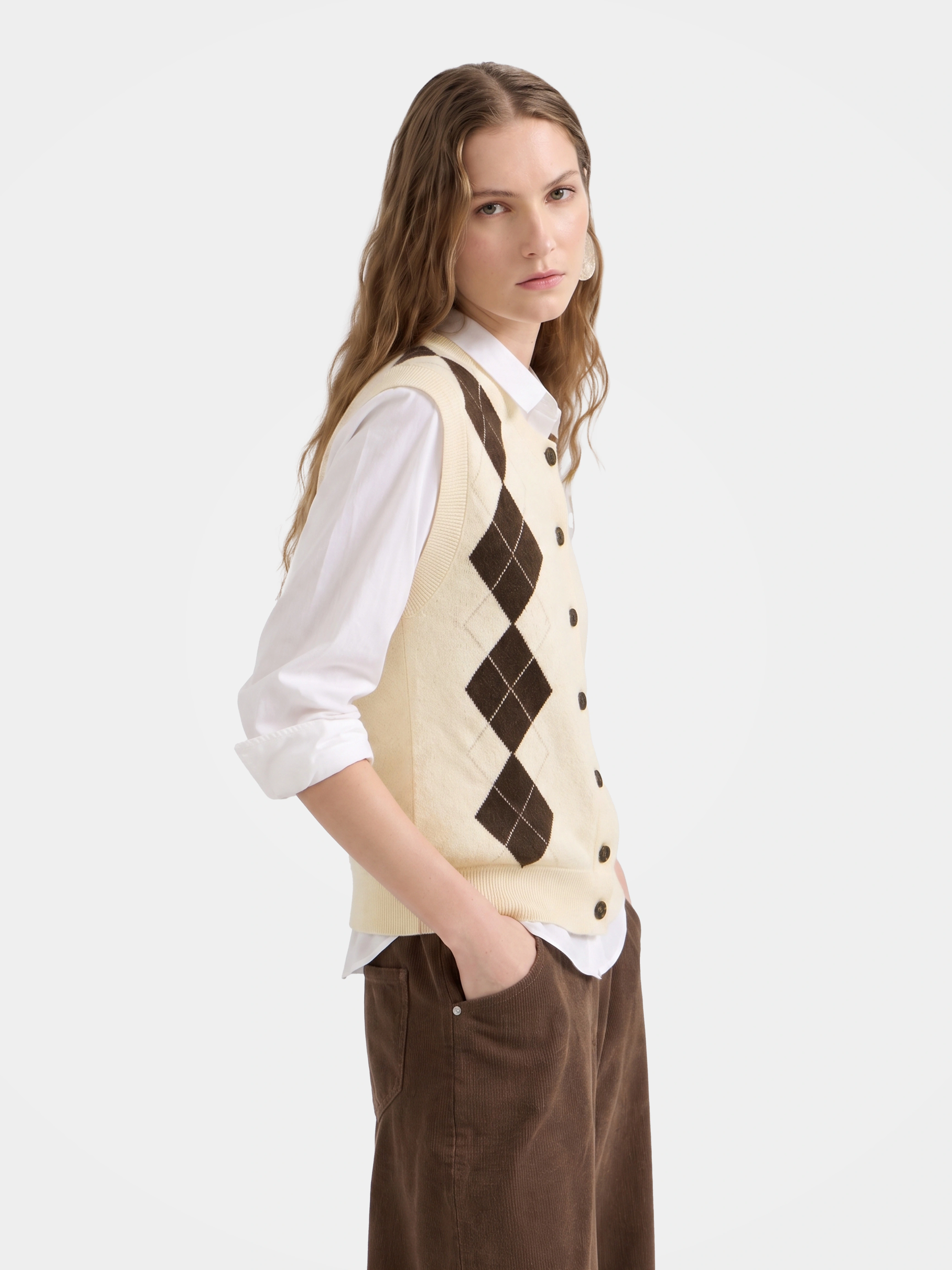 100% Cashmere Argyle Button-Front Sweater Vest