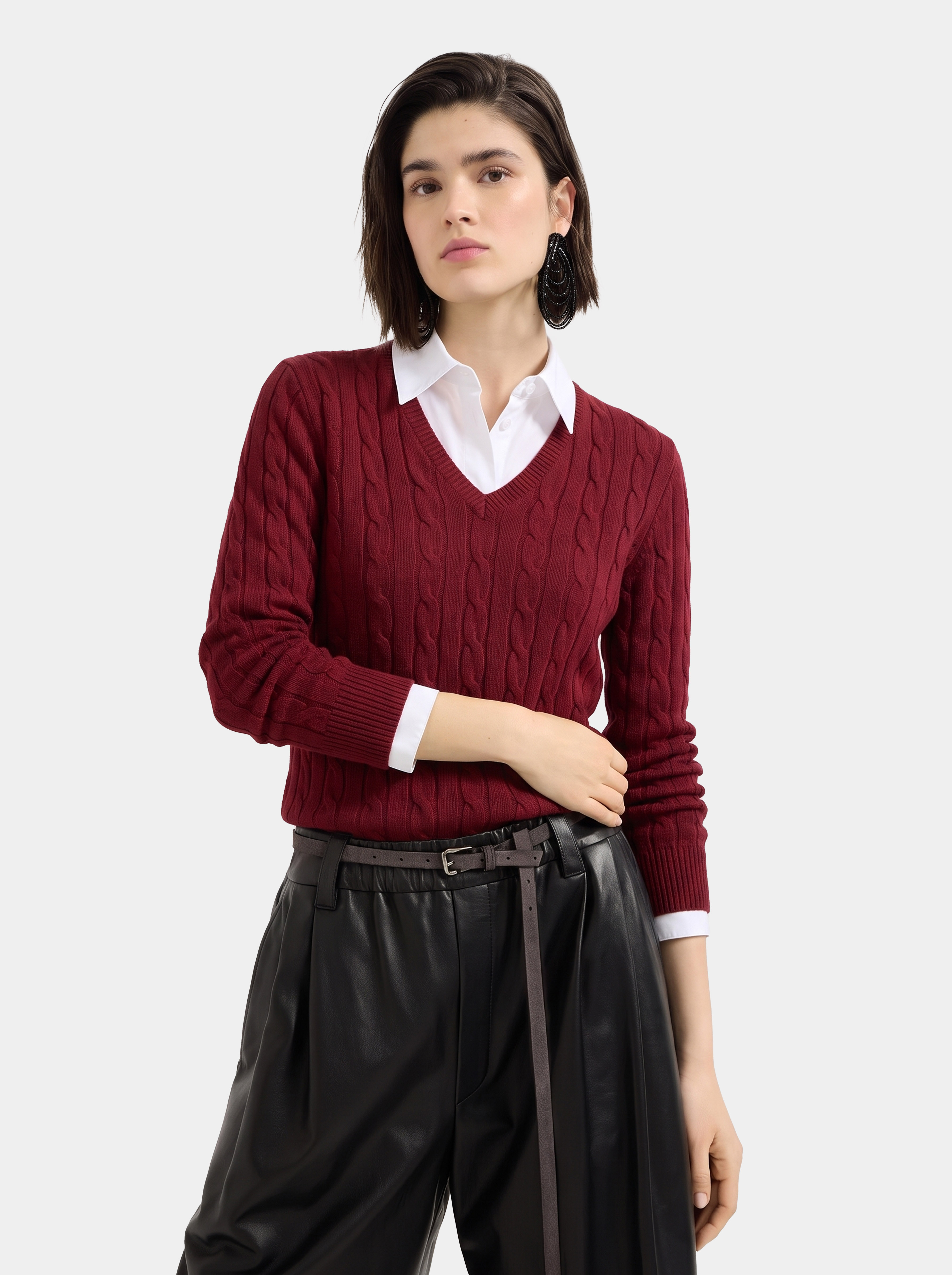 100% Mongolian Cashmere Classic Cable Knit V-Neck Sweater