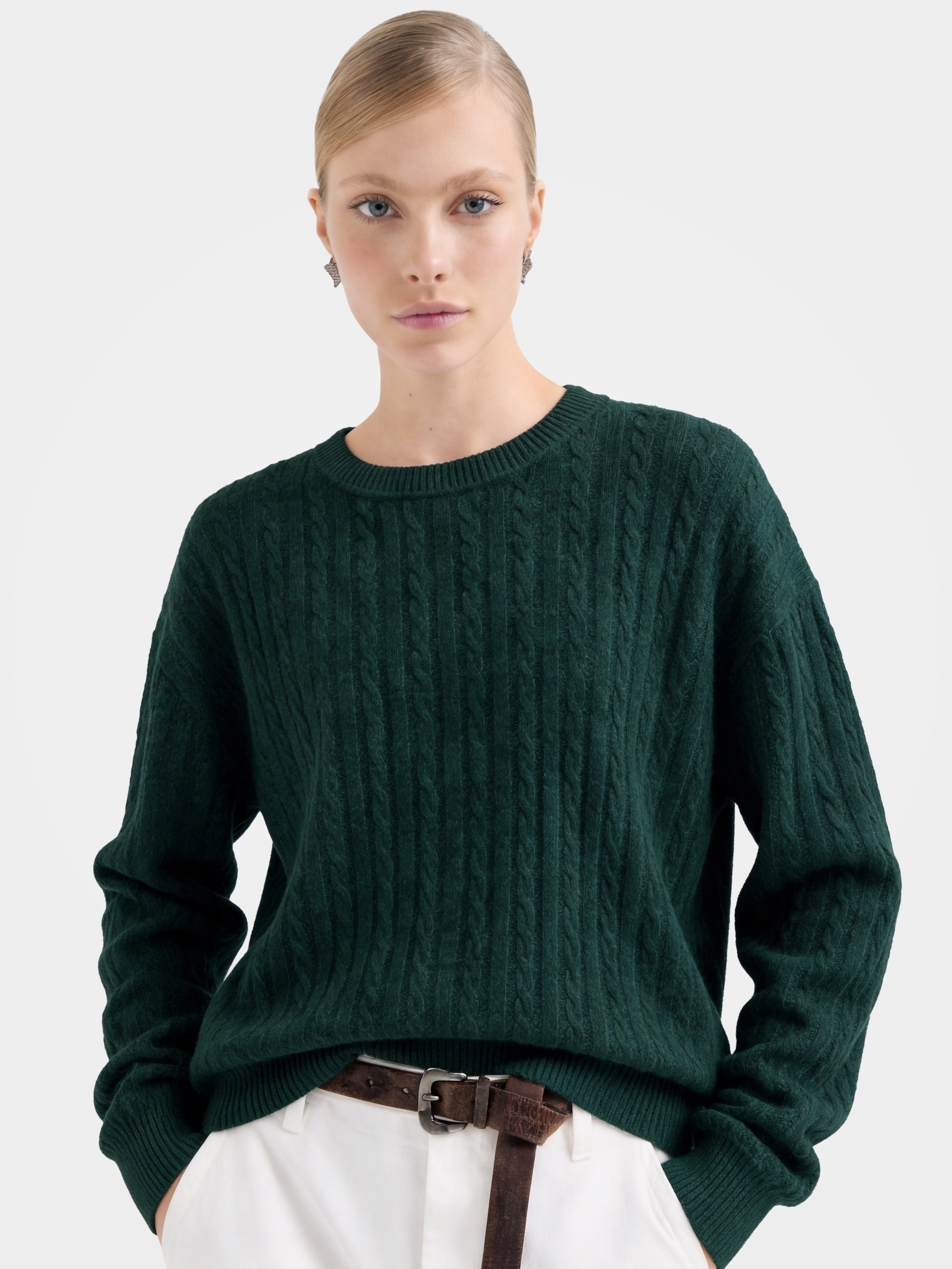Cable-Knit Wool-Cashmere Creneck Sweater
