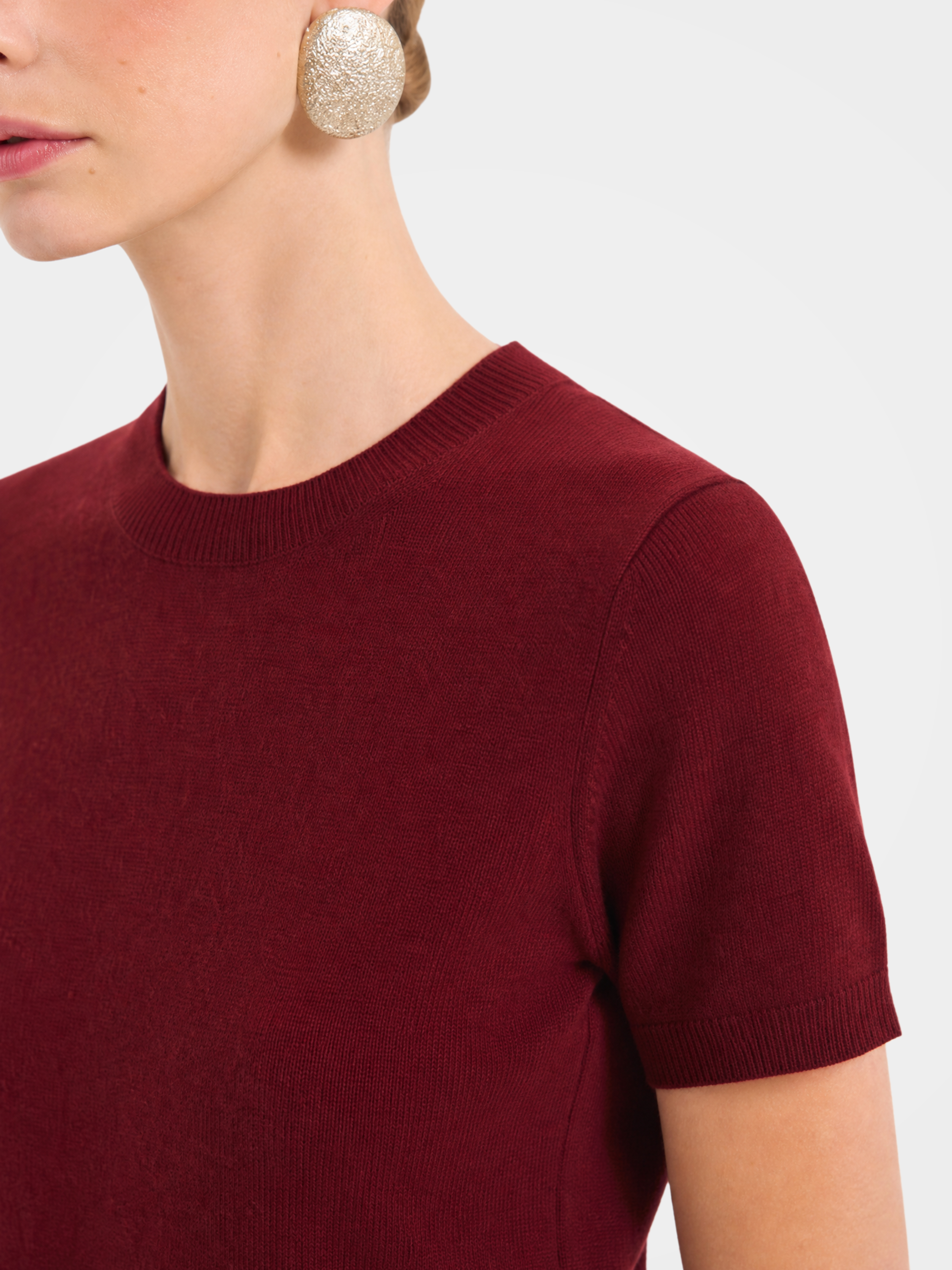 Superfine Grade-A 100% Cashmere Lightweight Breathable Knit Top