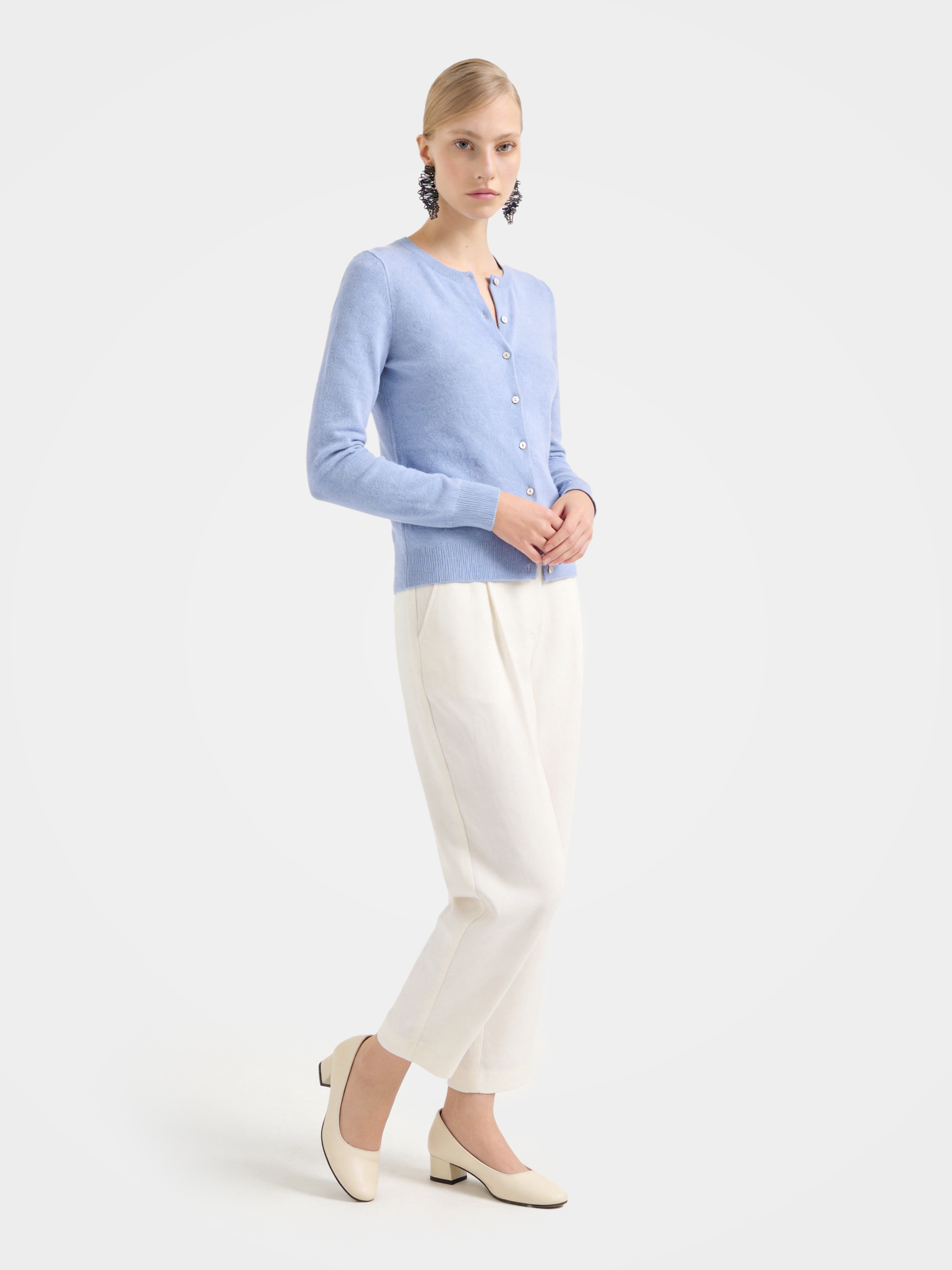 100% Cashmere Crew Neck Long Sleeve Cardigan