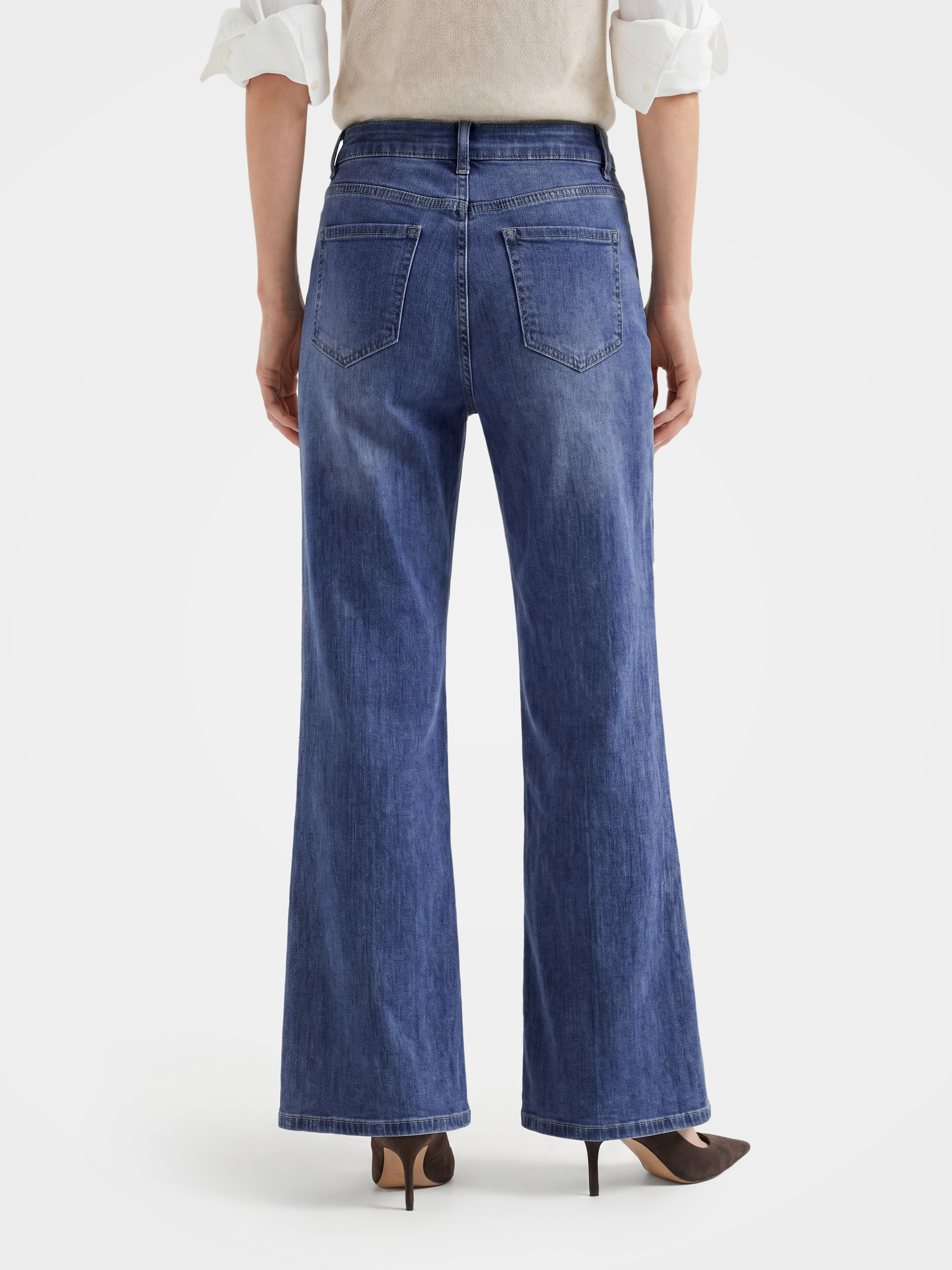 Comfort Stretch Bootcut Jeans