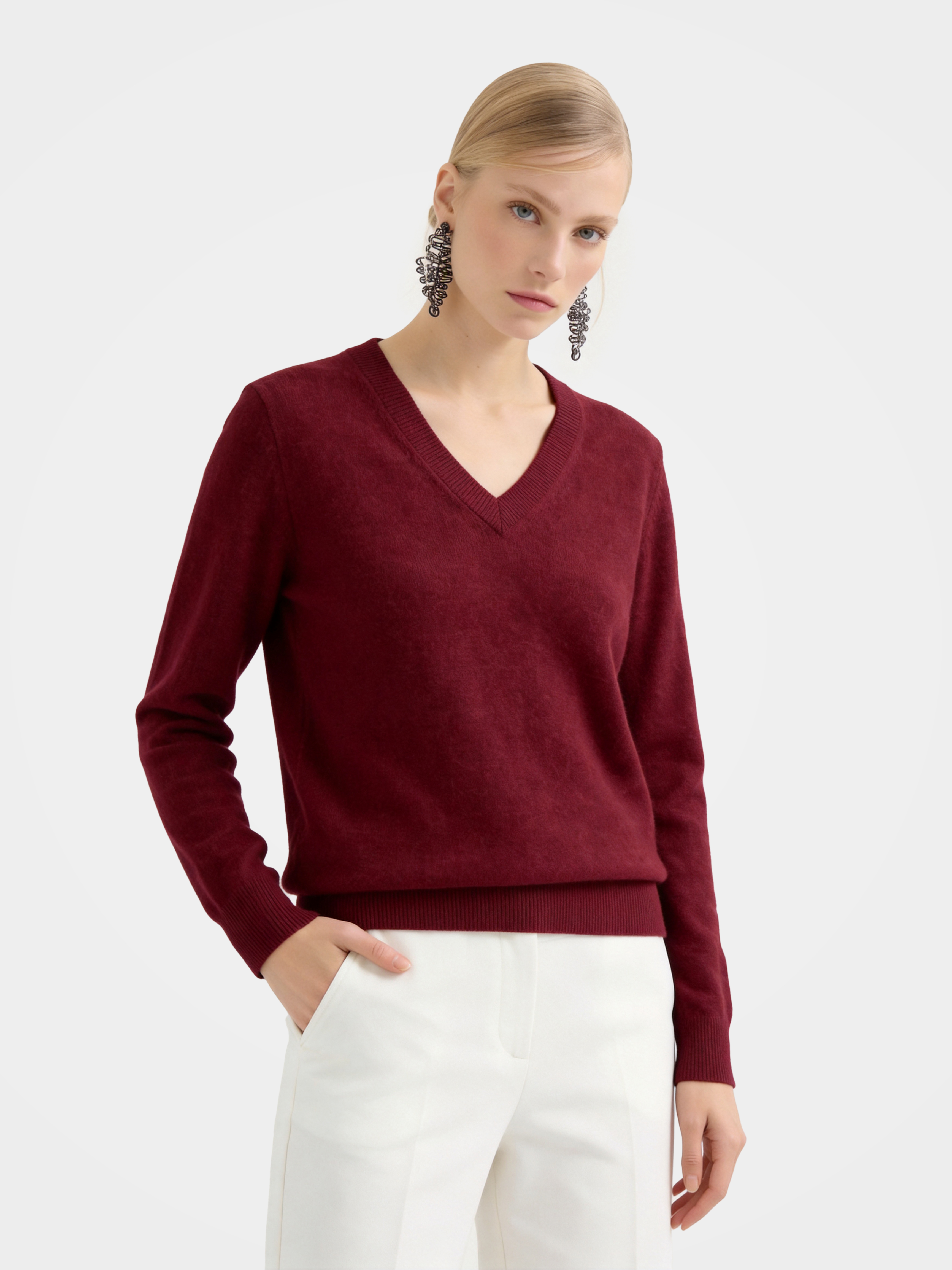 Lightweight Cashmere V-Neck Knit Top