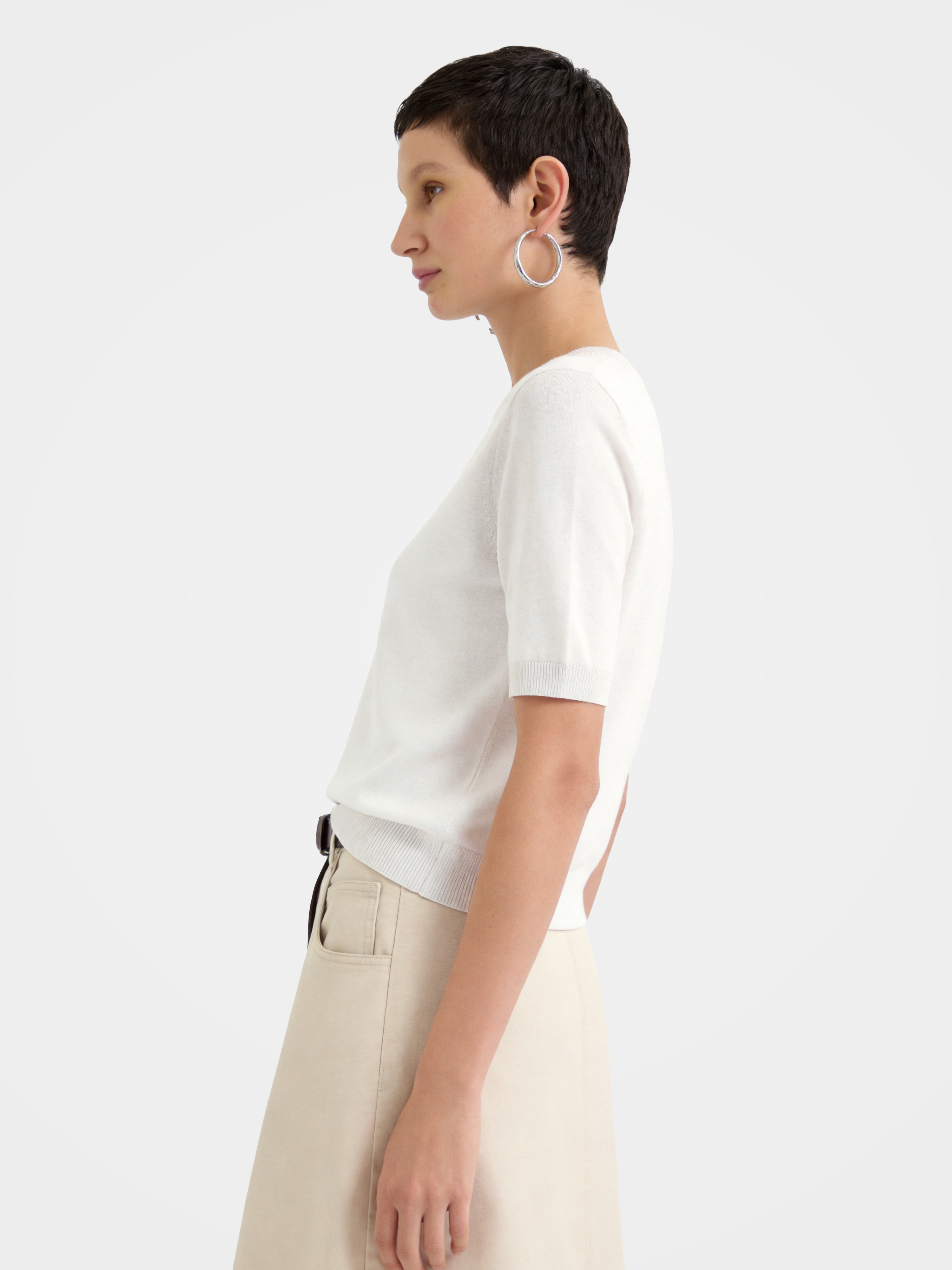 Cashmere Tencel Blend Soft & Lightweight Short Sleeve Knit Top – Crew Neck, Beige/Black/Gray