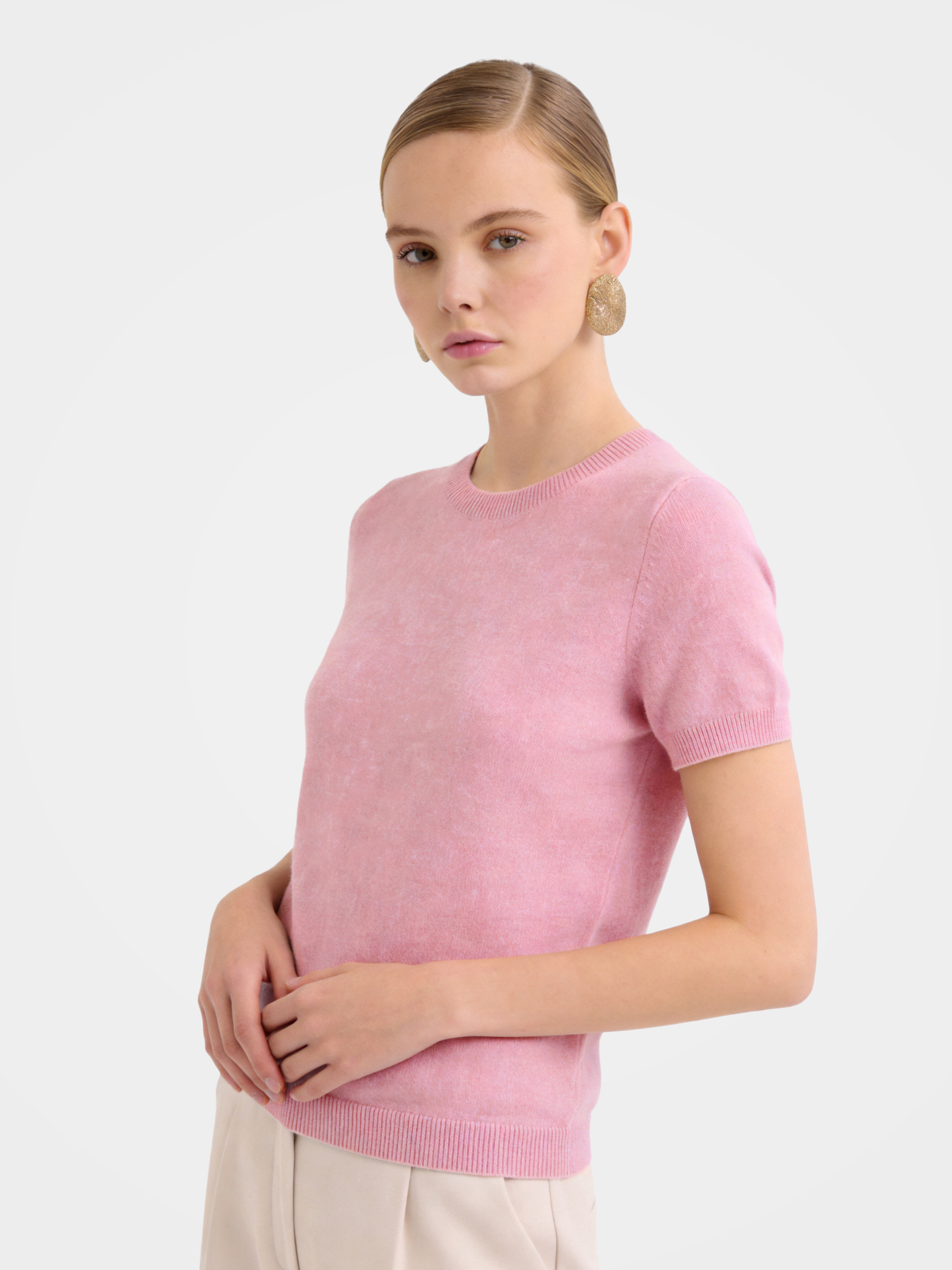 Superfine Grade-A 100% Cashmere Lightweight Breathable Knit Top