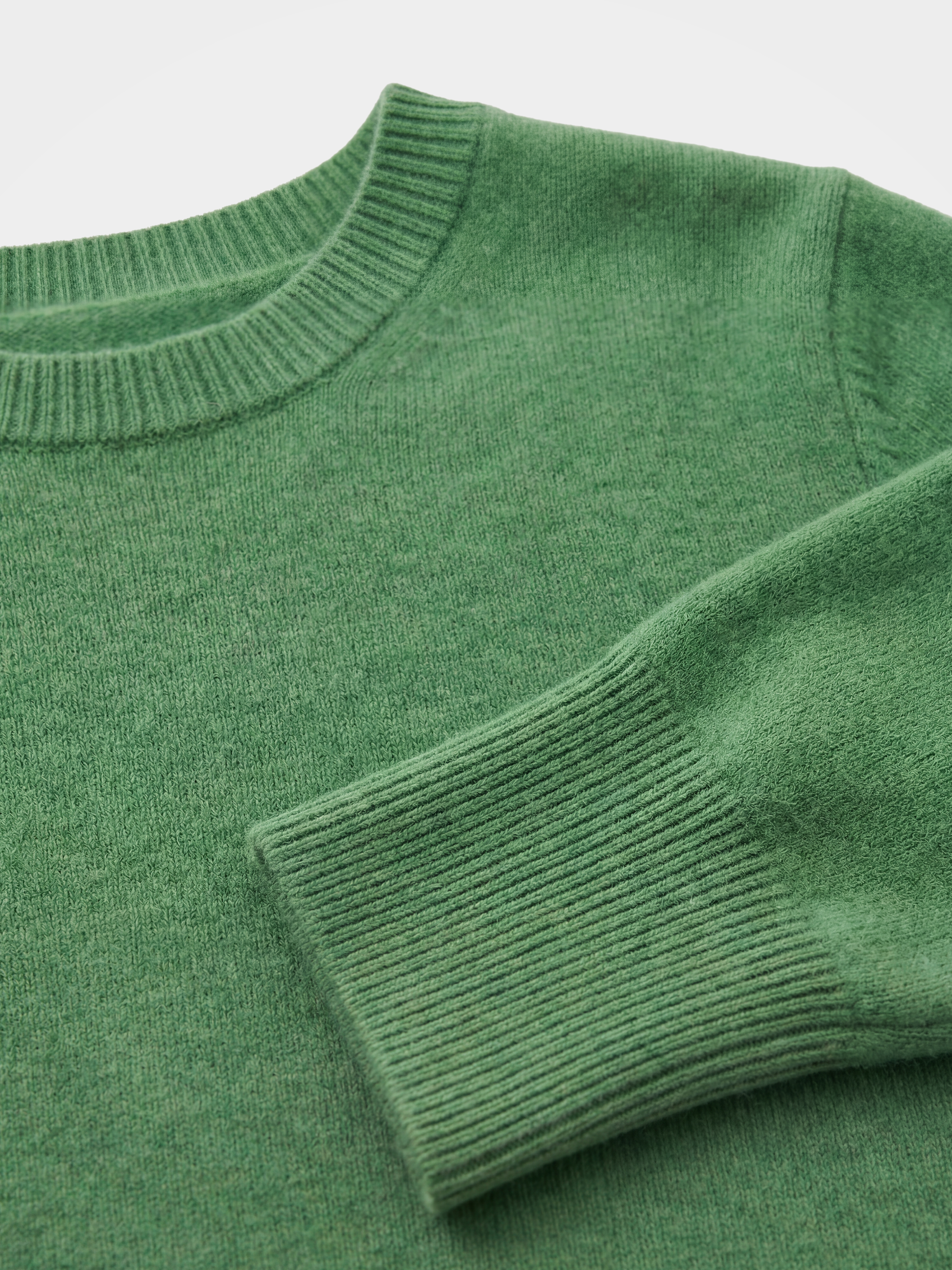 100% Mongolian Cashmere Crewneck Sweater