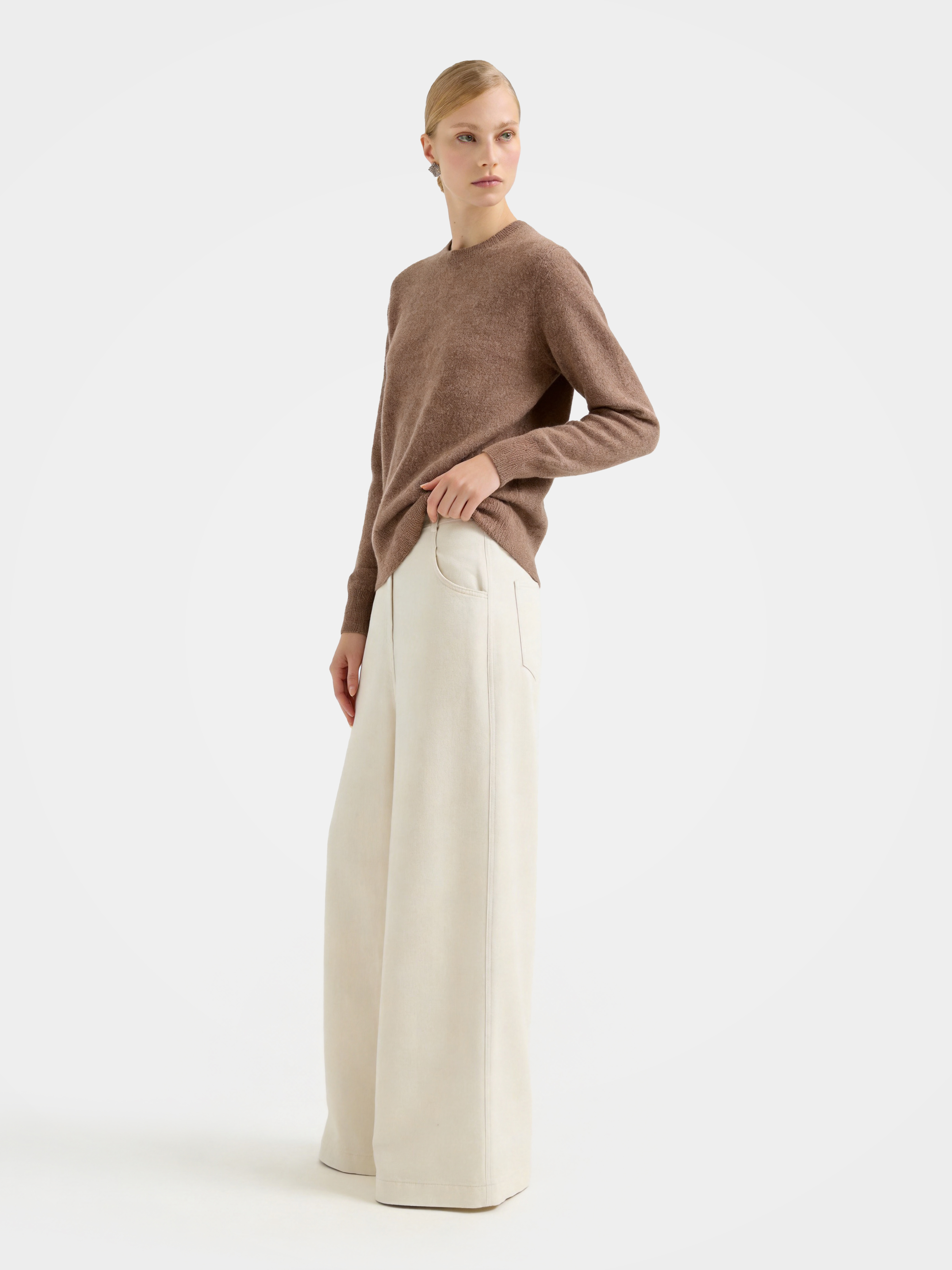 100% Mongolian Cashmere Crewneck Sweater
