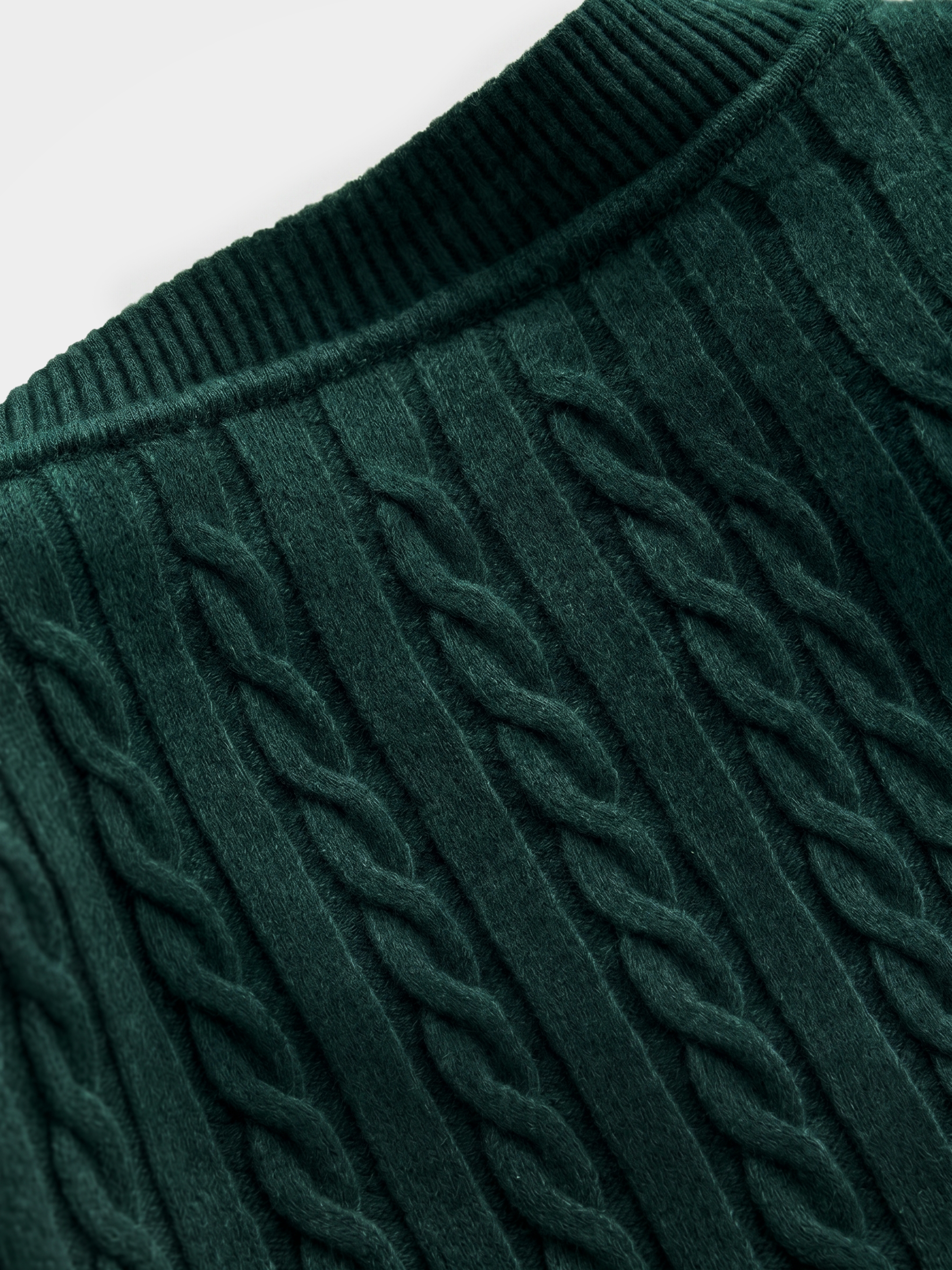 Cable-Knit Wool-Cashmere Creneck Sweater