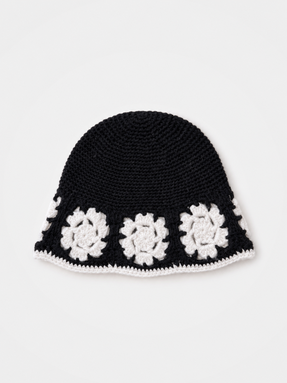 100% Cashmere Crochet Floral Appliqué Bucket Hat