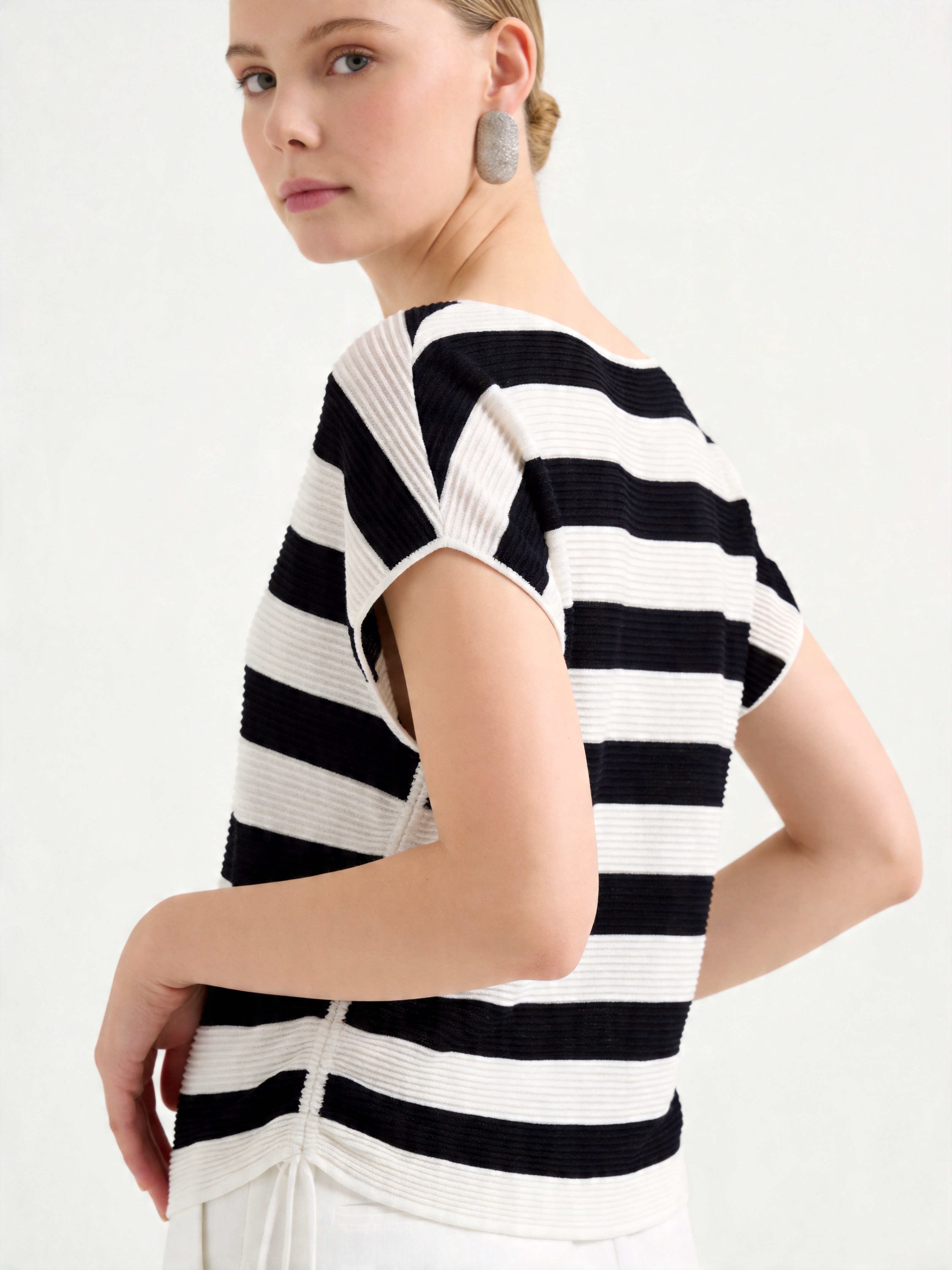 Black White Tencel Short Sleeve Stripe Knit Sweater