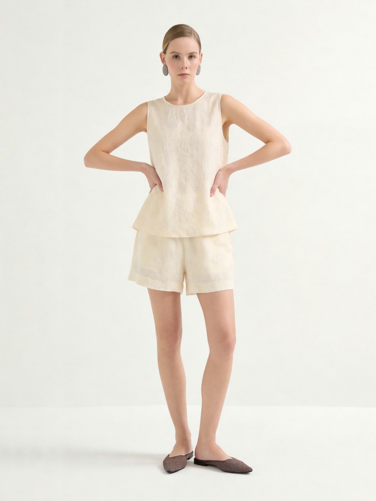 Beige Tencel Vest Top & Wide-Leg Short Pants Set