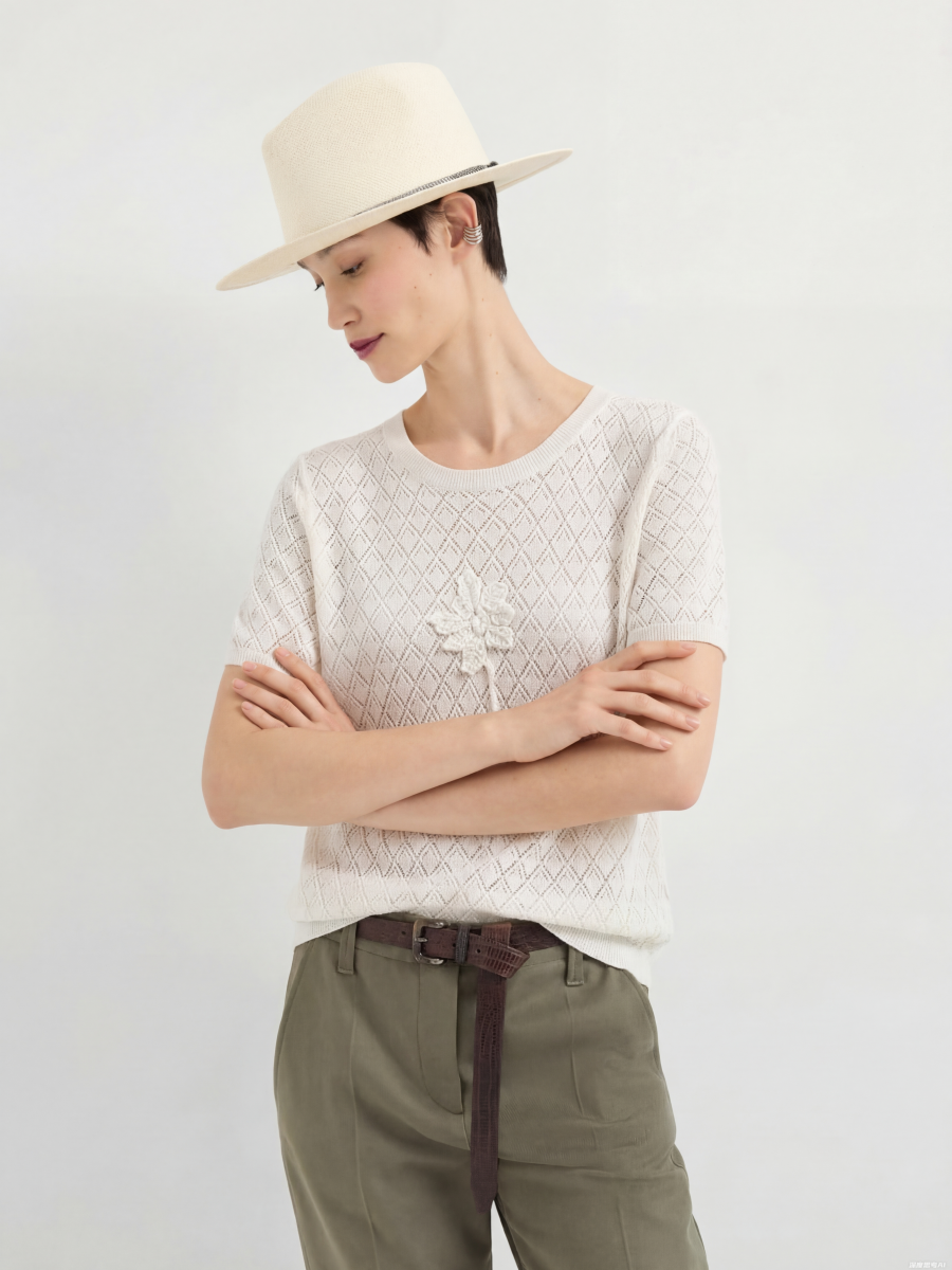 Silk Short Sleeve 3D Floral Knit Top