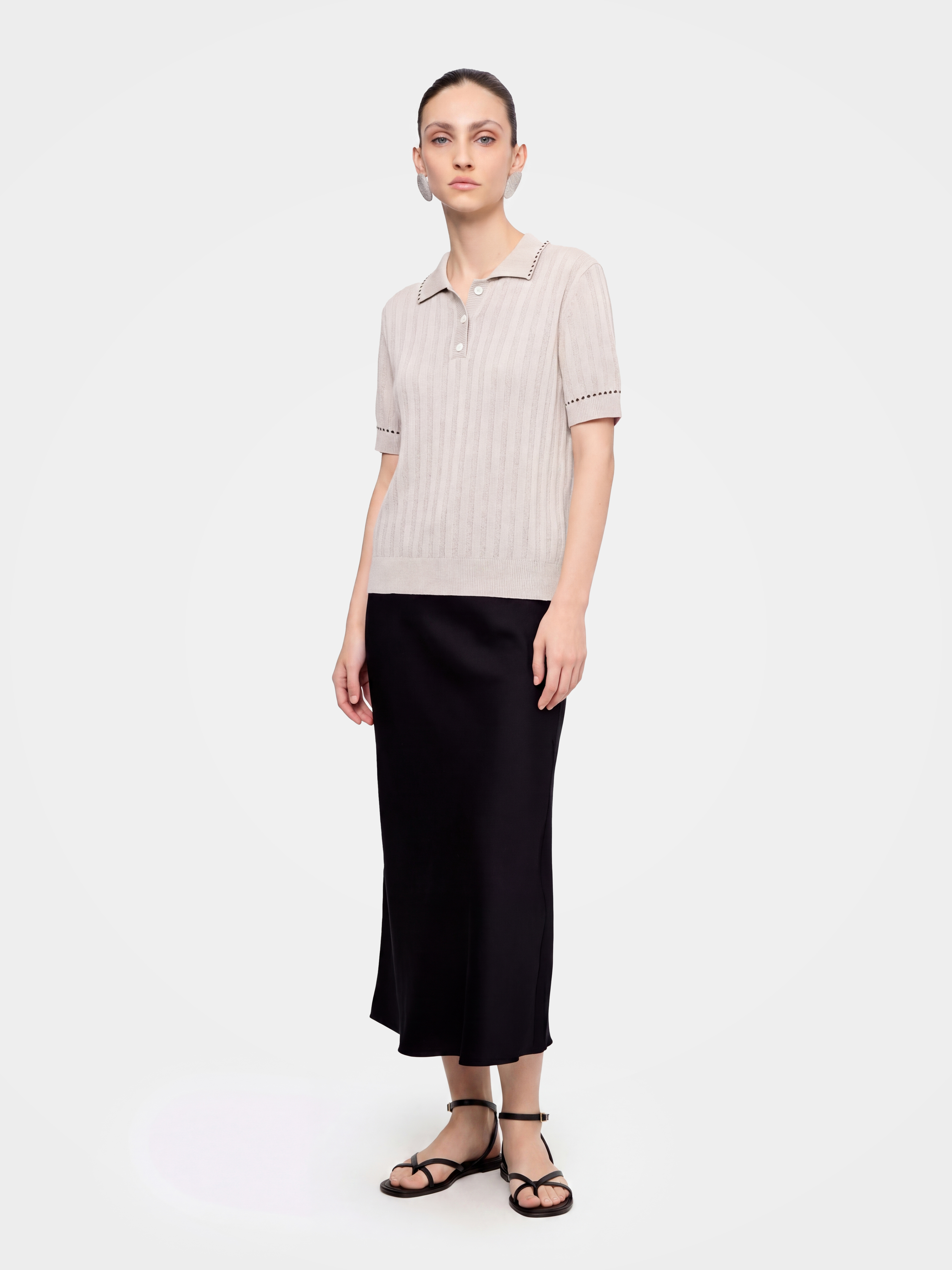 Lightweight Vertical Knit Short Sleeve Pullover