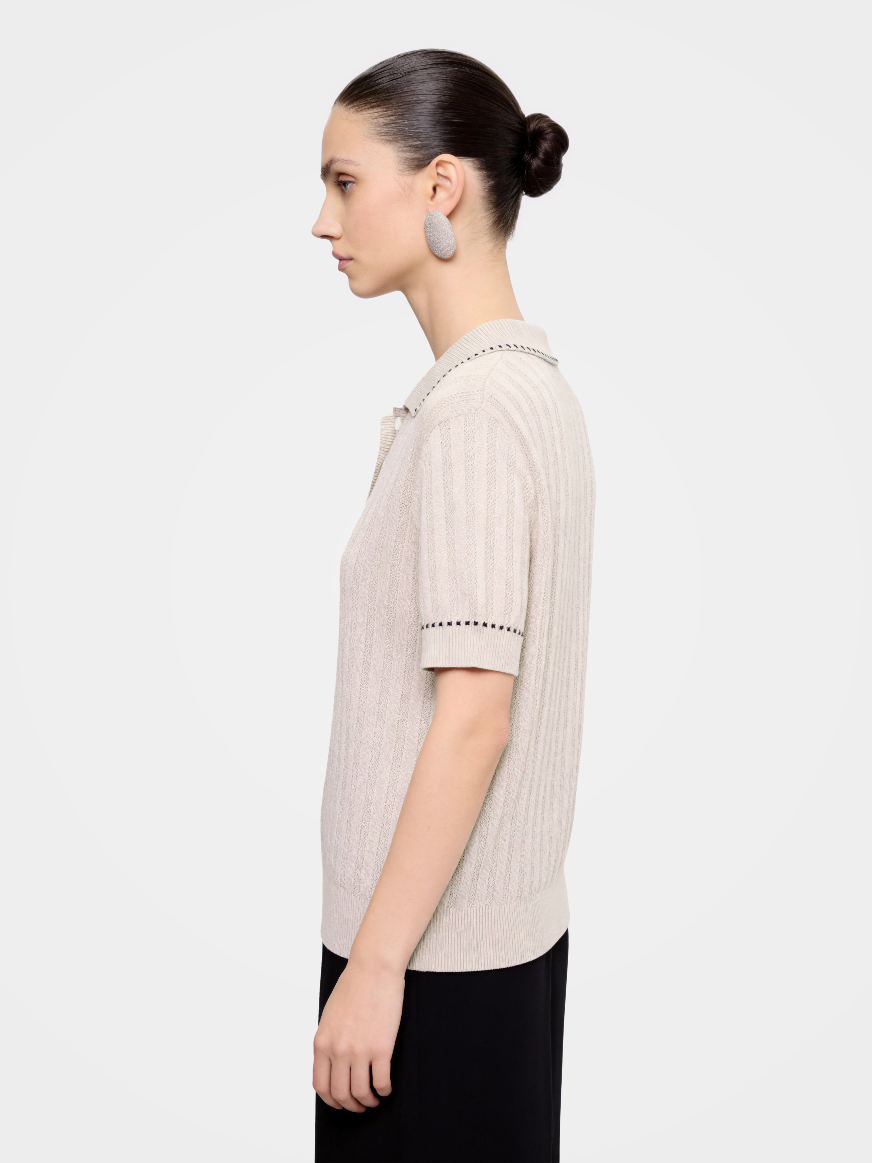 Lightweight Vertical Knit Short Sleeve Pullover