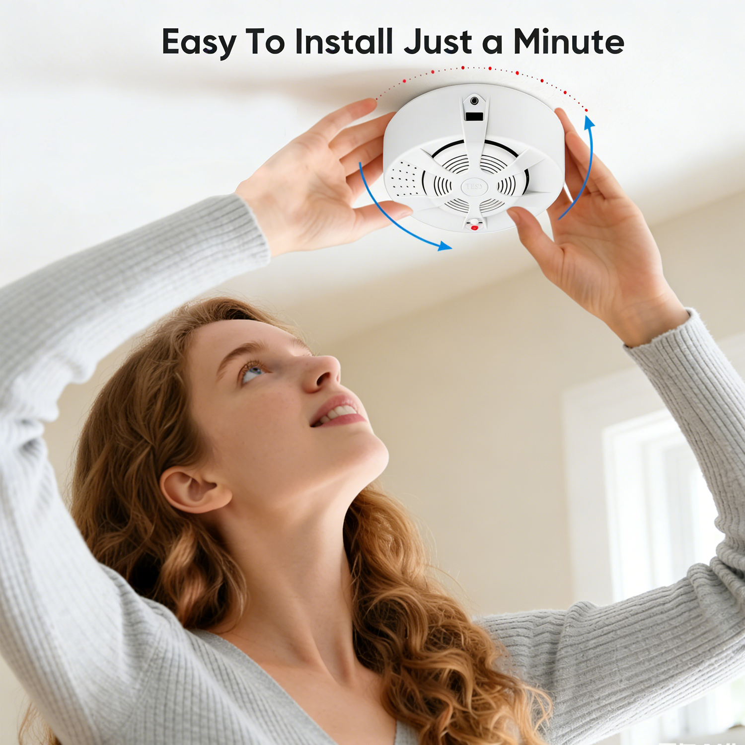 2-in-1 Smart Smoke Detector & Hidden Camera