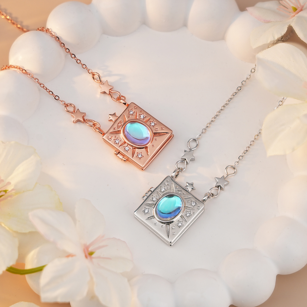 ✨ Diamond Photo Locket Necklace