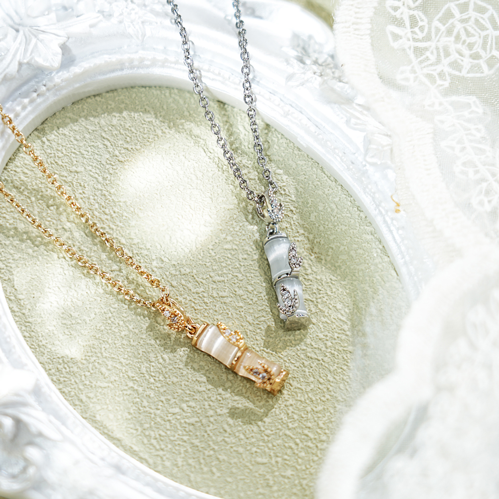 Bamboo Glow Jade Clavicle Necklace