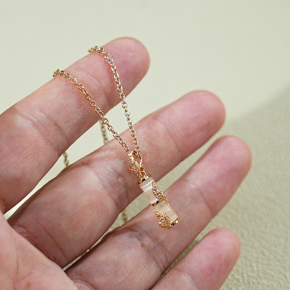 Bamboo Glow Jade Clavicle Necklace