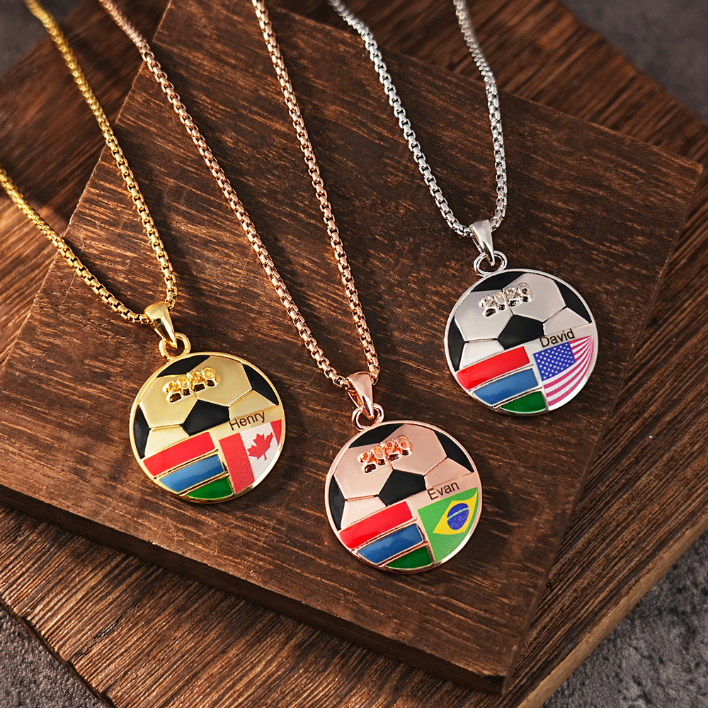Football fan gift 🎁 Personalized football necklace/keychain/brooch to celebrate the World Cup co-hosted by the US, Canada, and Mexico.