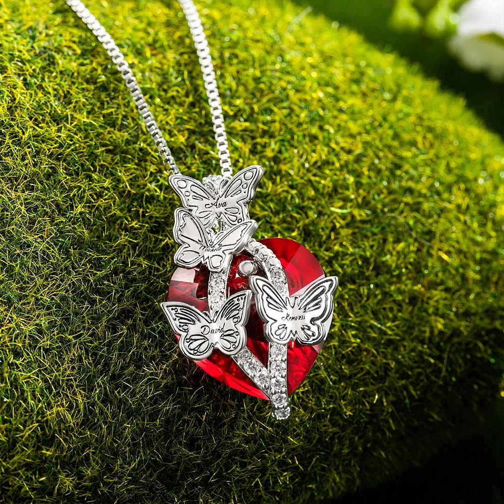 Personalized Butterfly Pendant Zircon Necklace Adorned with Heart Crystal Engraved Name Gift for Woman