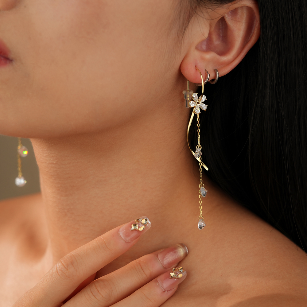 Flower Multi-Diamond Earrings