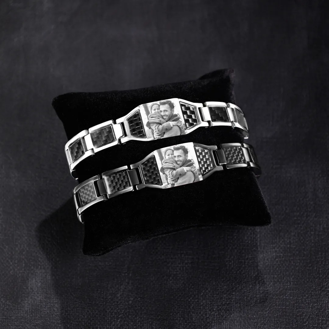Father's Day🎁 Customizable Titanium Steel Carbon Fiber Photo Bracelet