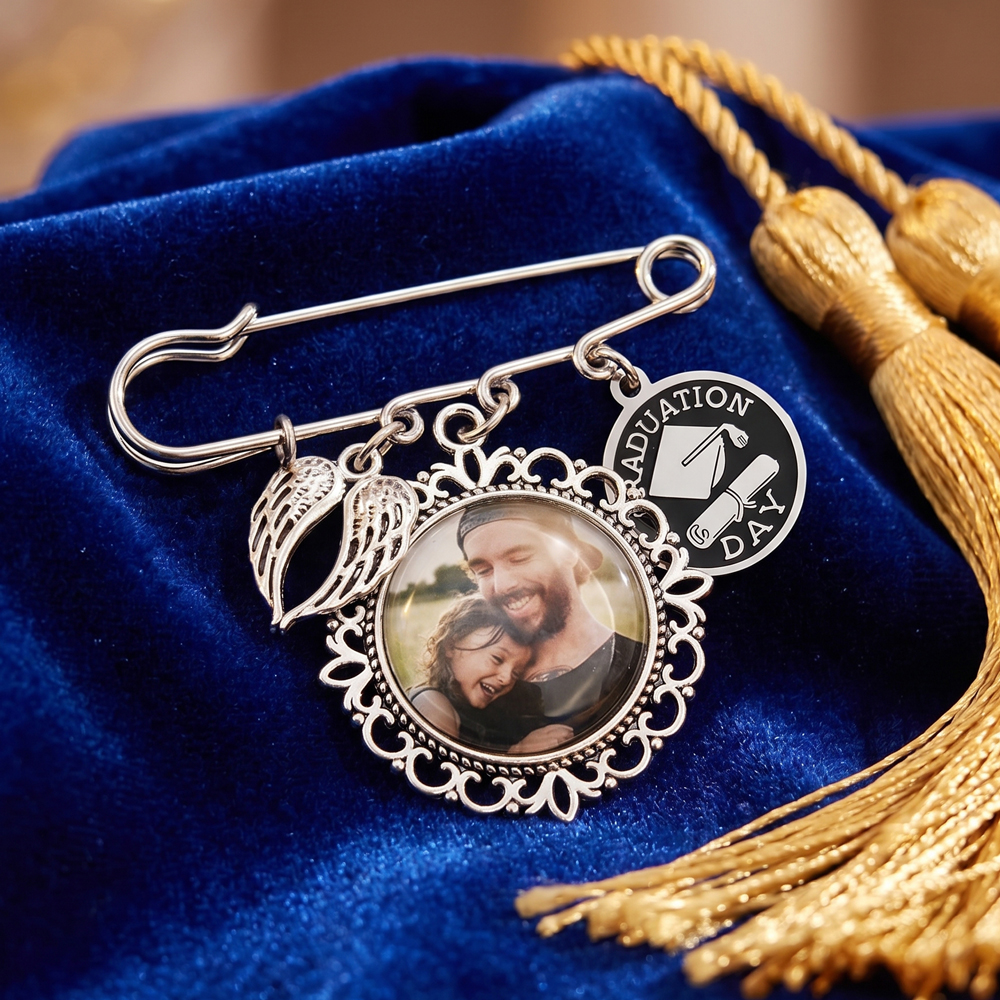 Graduation season photo brooch
