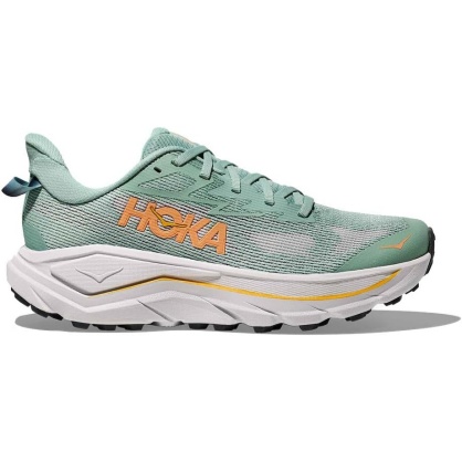 Hoka Challenger 8