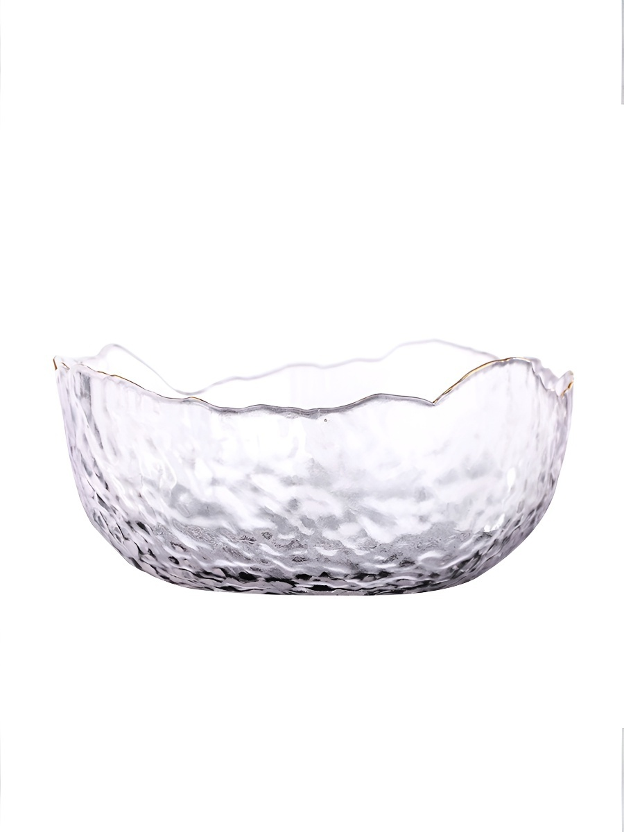 Miska sałatkowa ze świeżymi owocami