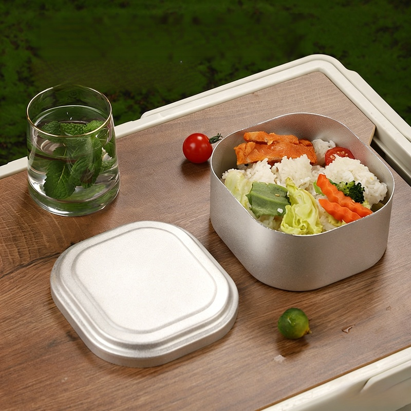 Square all-aluminum lunch box with handle