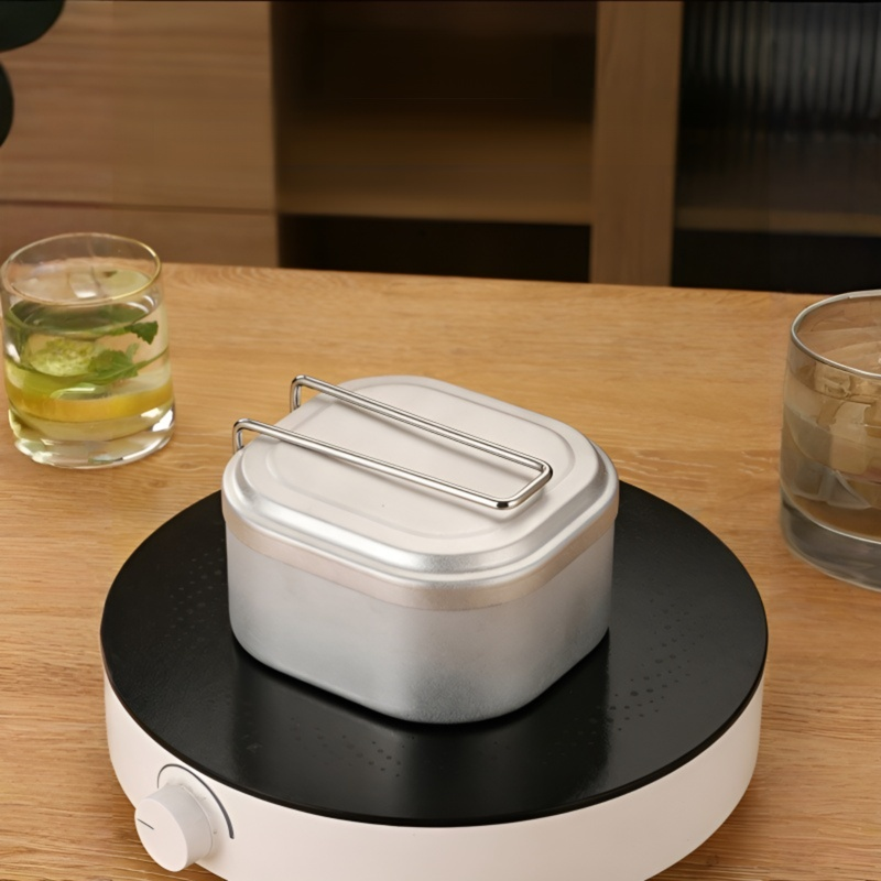 Square all-aluminum lunch box with handle